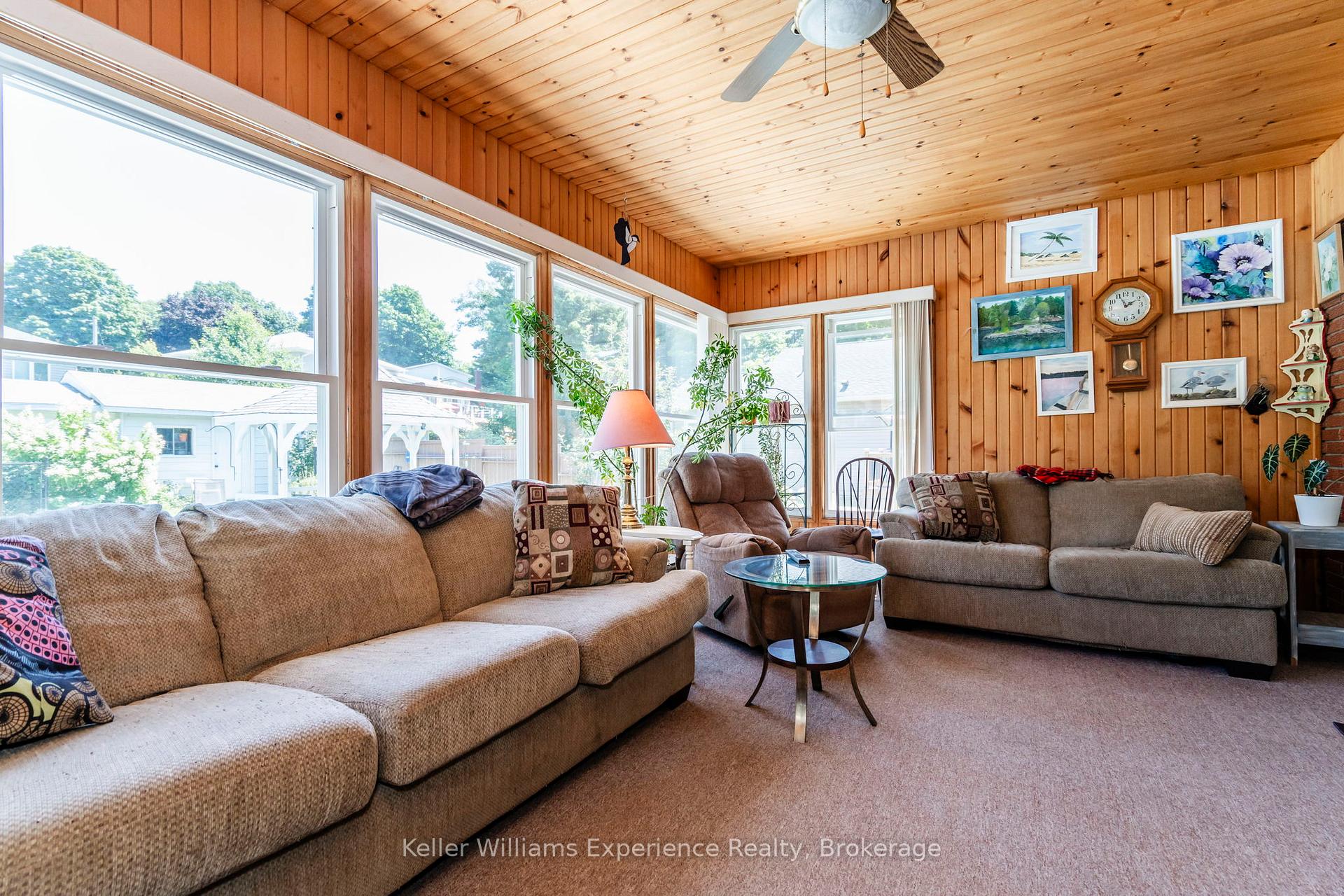 Photo 8 of 63 Lorne Avenue, Penetanguishene — HOMEH