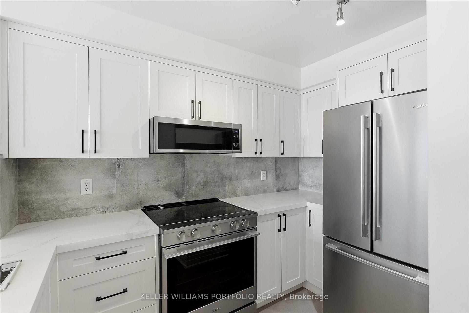 Photo 10 of Unit 607, 48 Suncrest Boulevard, Markham, Commerce Valley — HOMEH