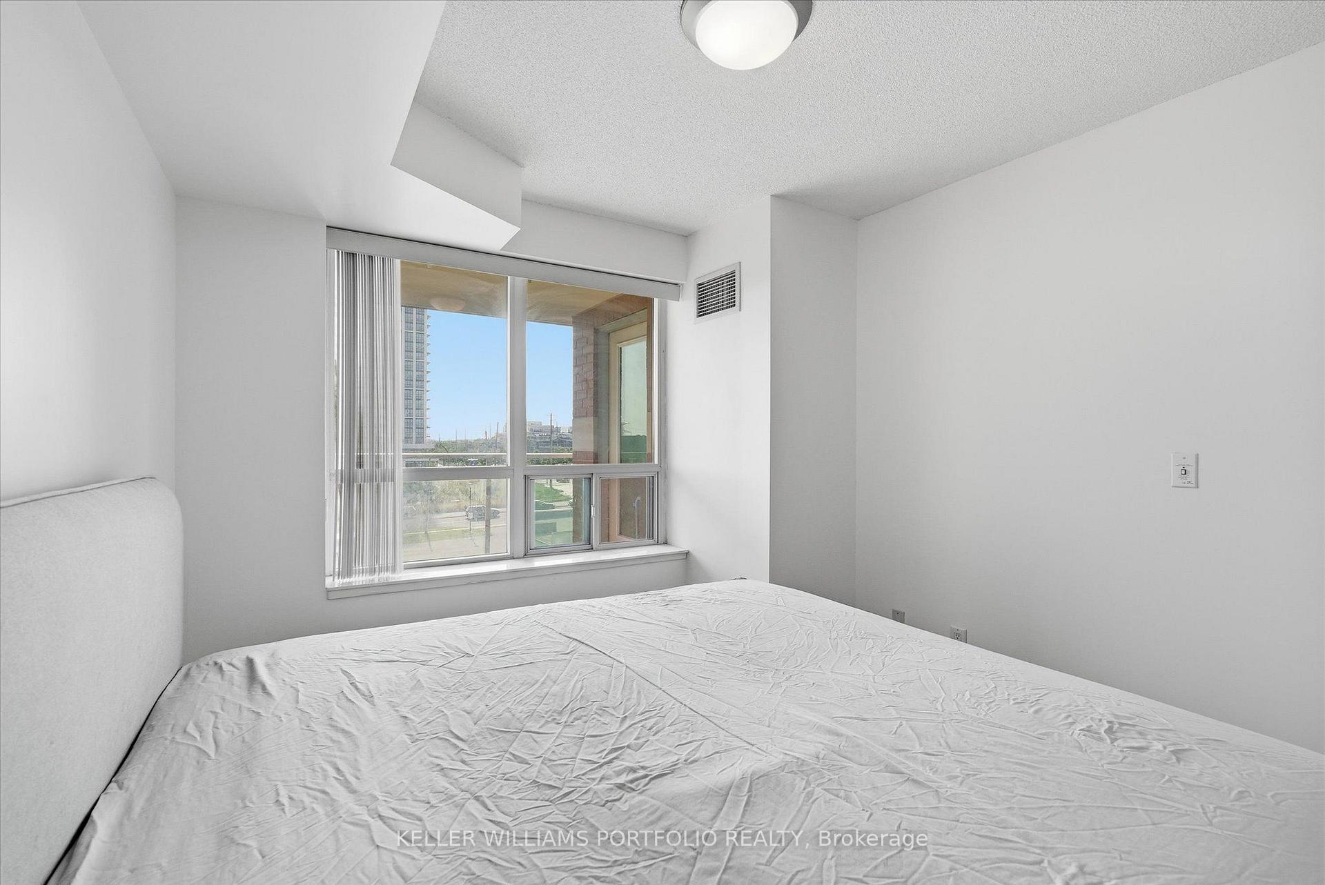 Photo 21 of Unit 607, 48 Suncrest Boulevard, Markham, Commerce Valley — HOMEH