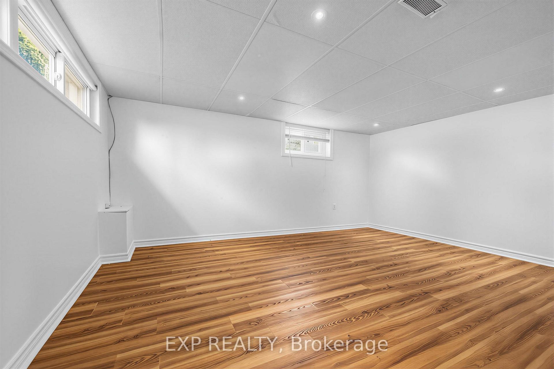 Photo 9 of Unit LOWER, 847 Upper Ottawa Street, Hamilton, Lisgar — HOMEH