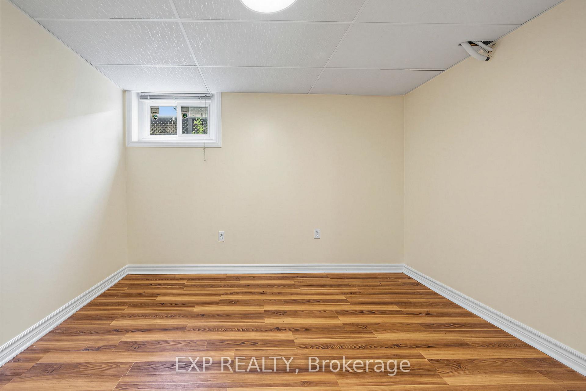 Photo 10 of Unit LOWER, 847 Upper Ottawa Street, Hamilton, Lisgar — HOMEH