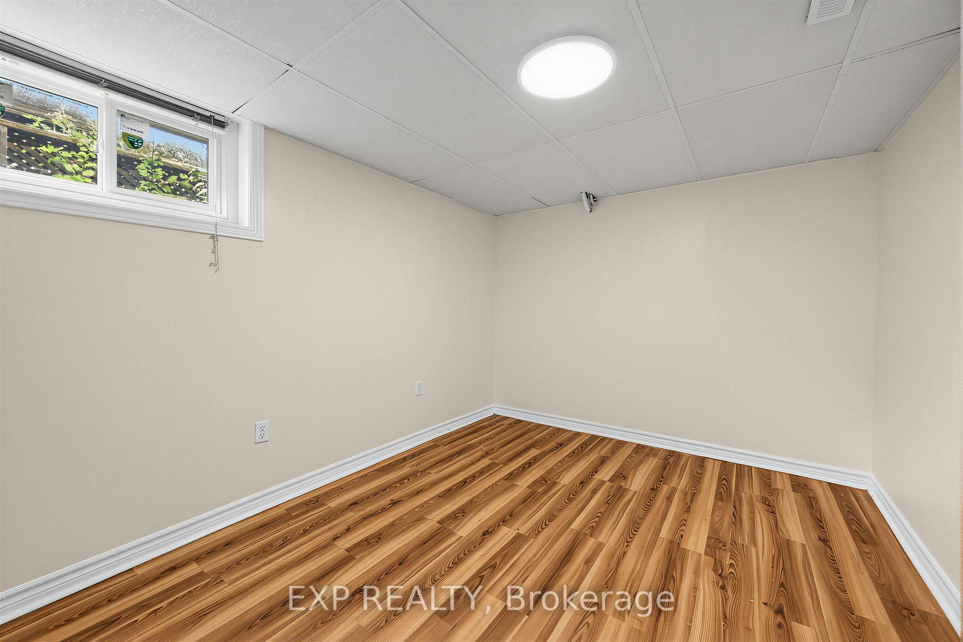 Photo 12 of Unit LOWER, 847 Upper Ottawa Street, Hamilton, Lisgar — HOMEH