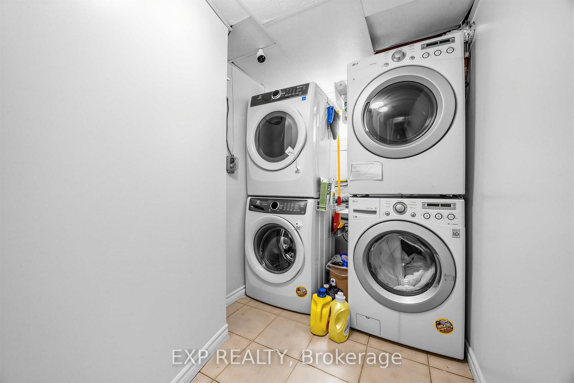 Photo 20 of Unit LOWER, 847 Upper Ottawa Street, Hamilton, Lisgar — HOMEH