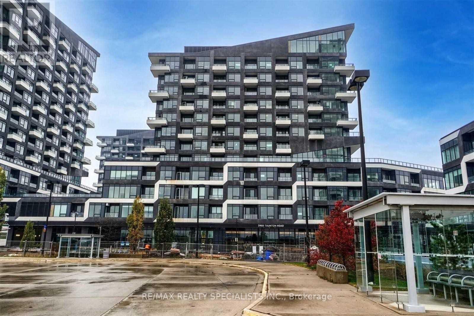 Front of Unit 1217, 2489 Taunton Road