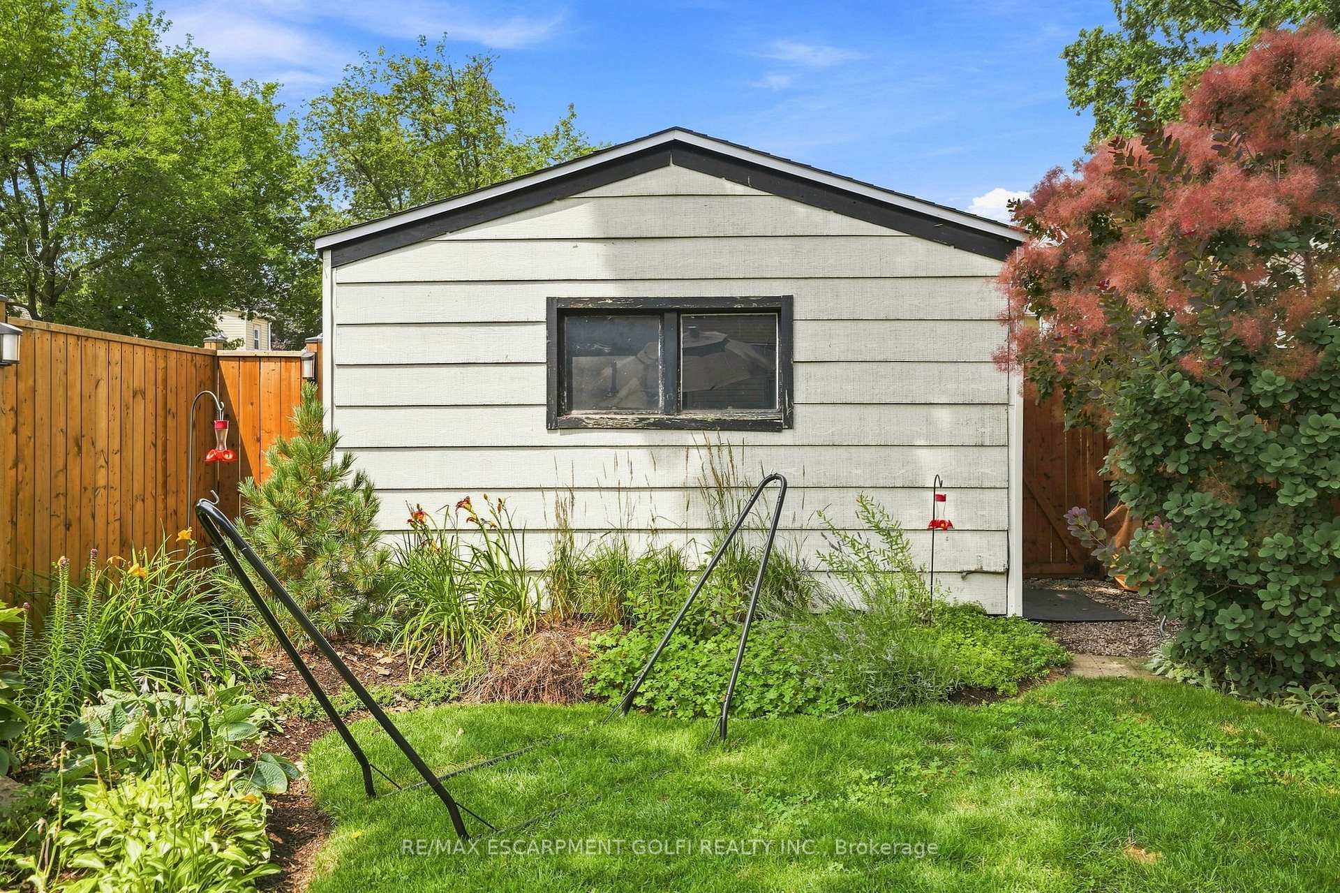 Photo 39 of 34 East 24th Street, Hamilton, Eastmount — HOMEH