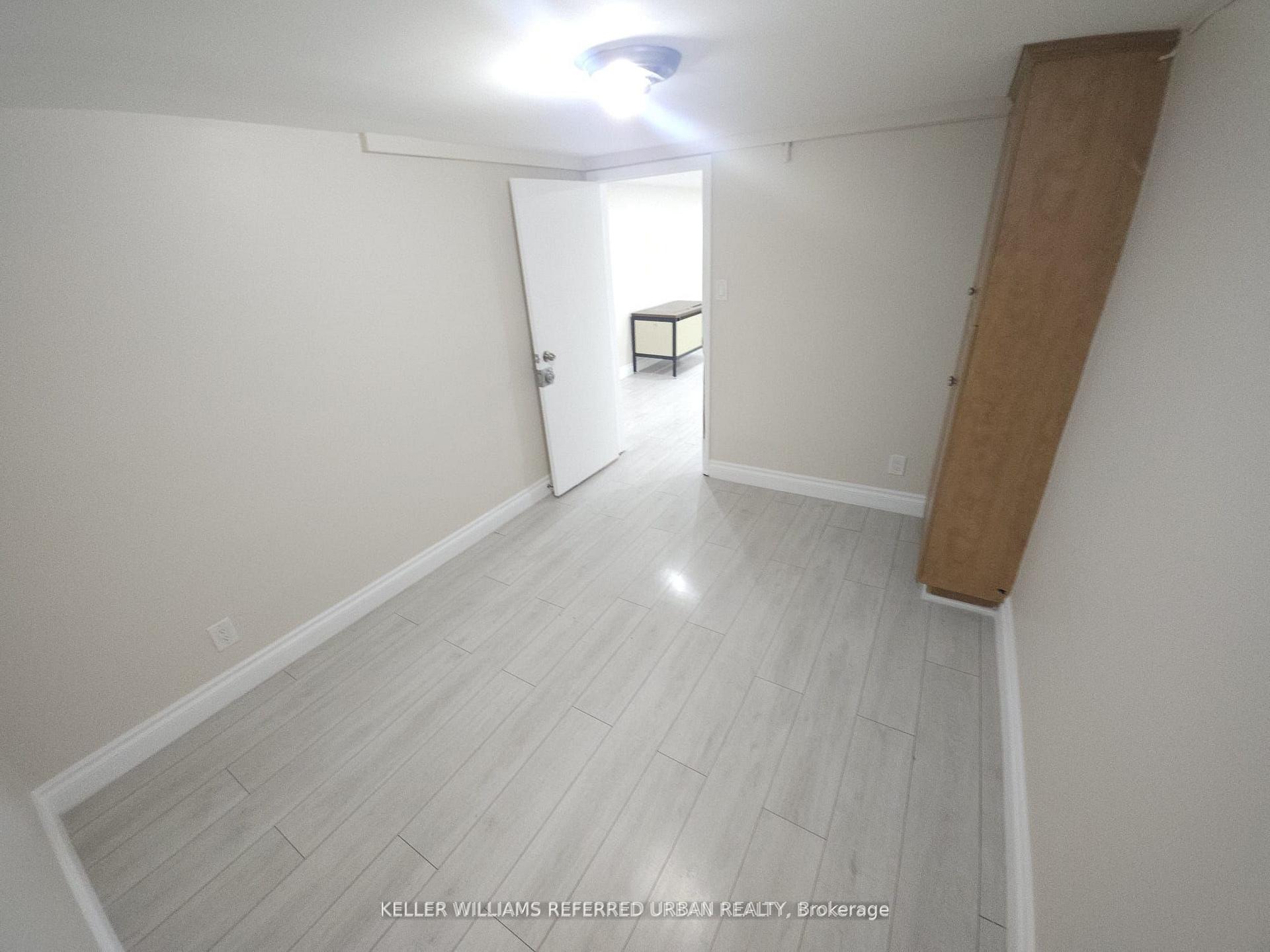 Photo 13 of 30 Picaro Drive, North York, Glenfield-Jane Heights — HOMEH