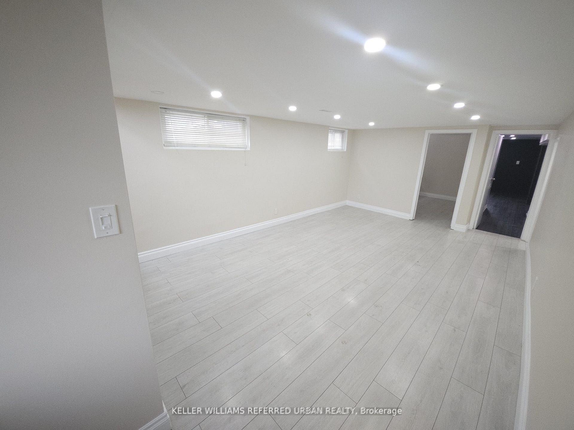 Photo 15 of 30 Picaro Drive, North York, Glenfield-Jane Heights — HOMEH