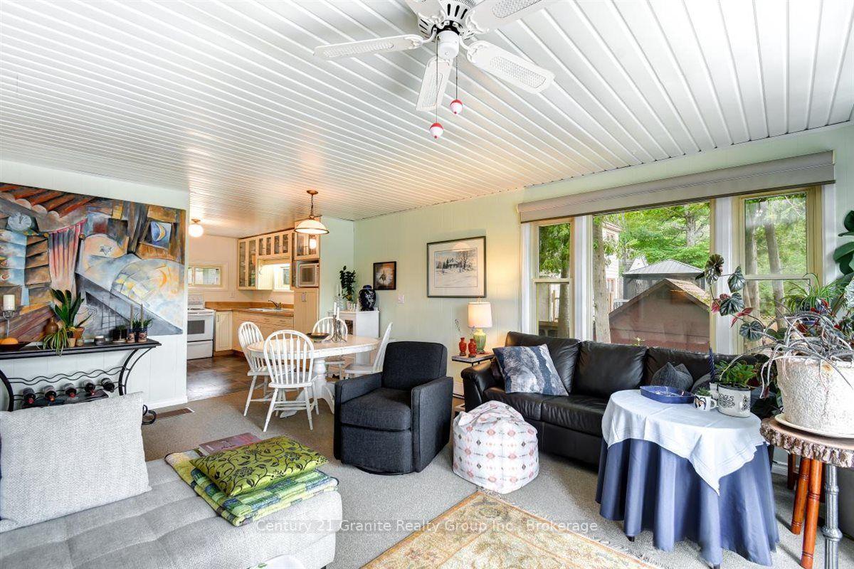 Photo 10 of 27339 28 Highway S, Faraday — HOMEH
