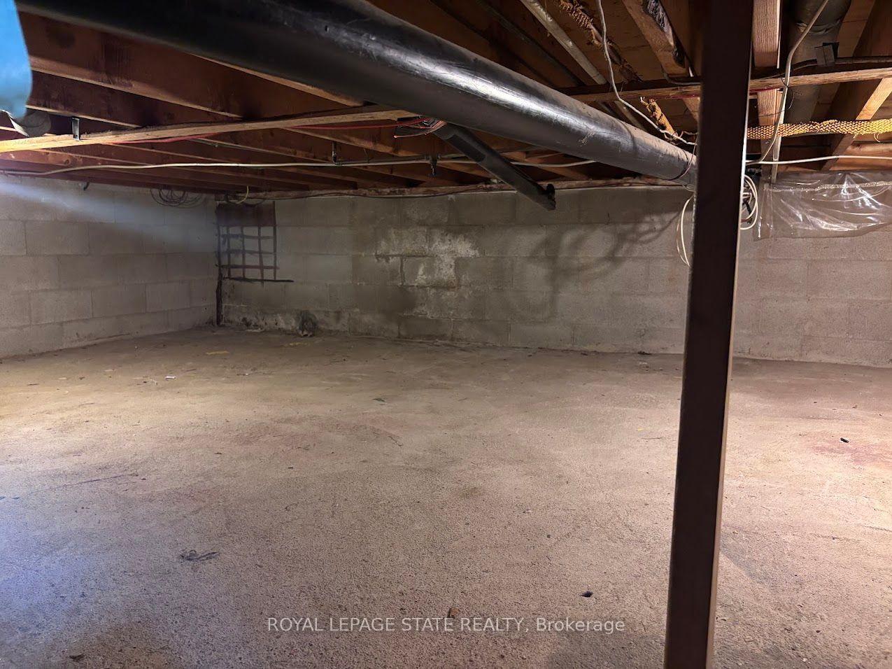 Photo 17 of Unit 304, 5 Viking Court, Grimsby, Grimsby Beach — HOMEH
