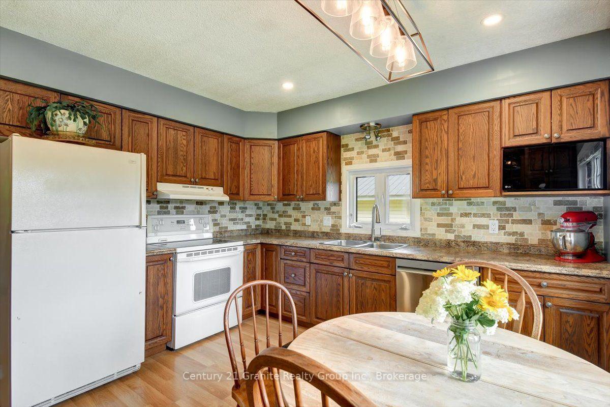 Photo 11 of 205 Maxwell Settlement Road, Bancroft, Bancroft Ward — HOMEH