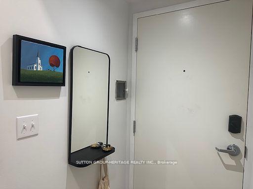 Photo 3 of Unit 1, 19.5 King Street W, Clarington, Bowmanville — HOMEH