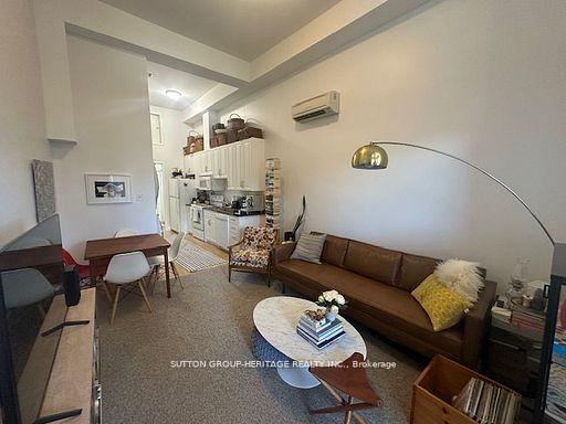 Photo 9 of Unit 1, 19.5 King Street W, Clarington, Bowmanville — HOMEH