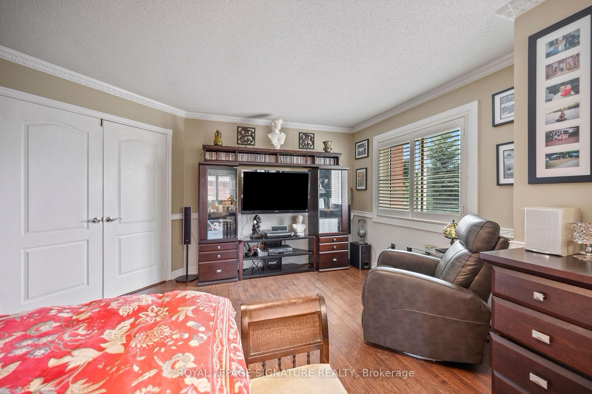Photo 32 of 11 Downey Drive, Whitby, Brooklin — HOMEH