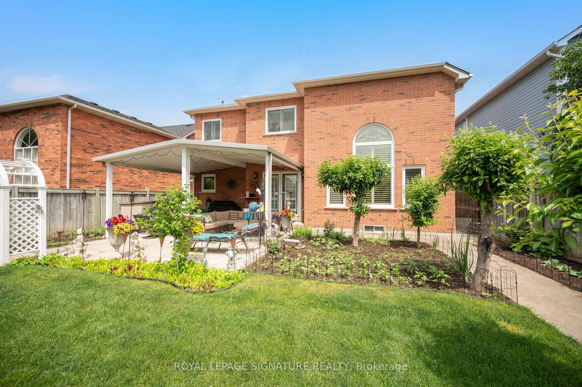 Photo 49 of 11 Downey Drive, Whitby, Brooklin — HOMEH
