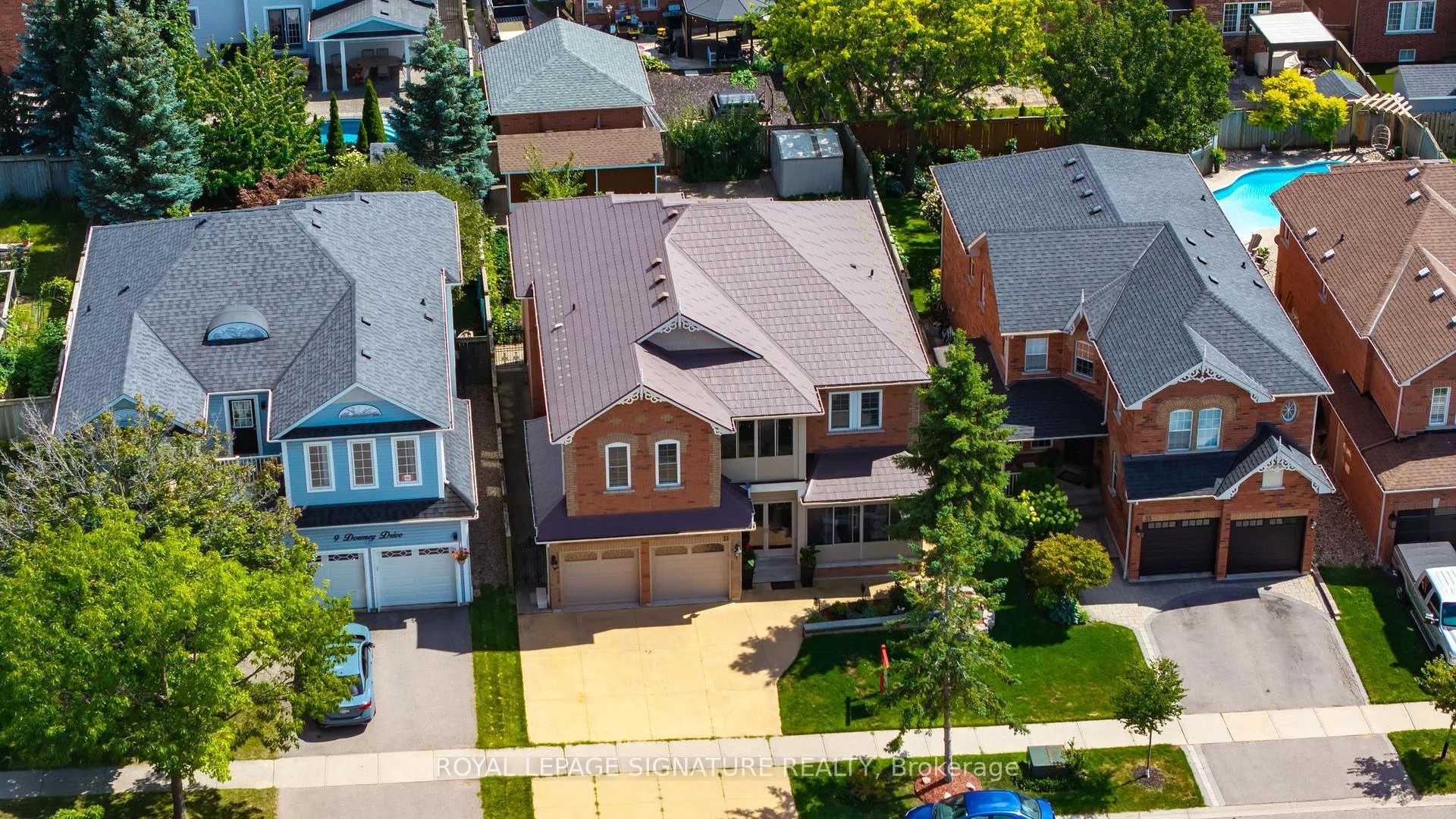 Photo 54 of 11 Downey Drive, Whitby, Brooklin — HOMEH