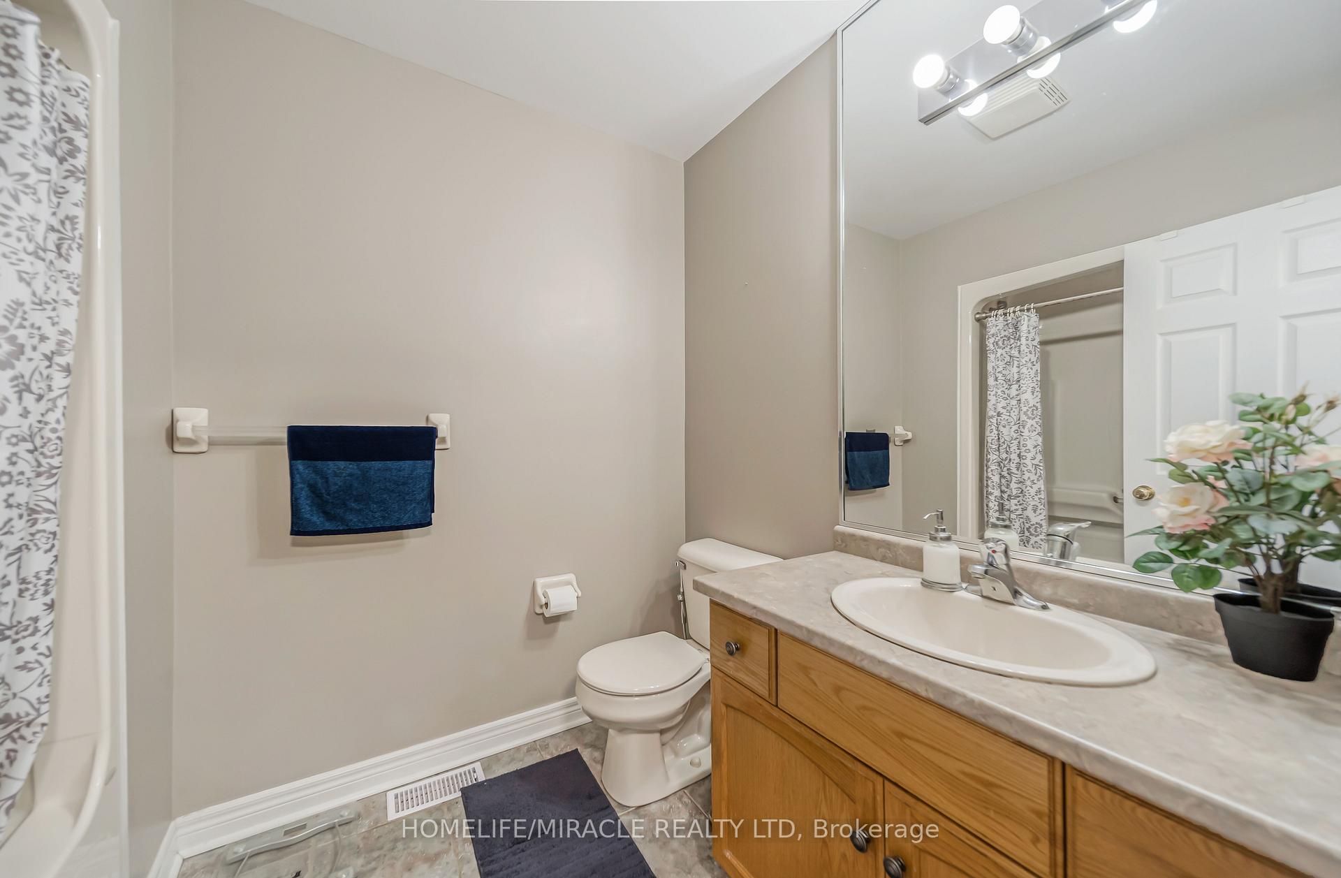 Photo 23 of 93 Lynch Circle, Guelph, Pineridge/Westminster Woods — HOMEH
