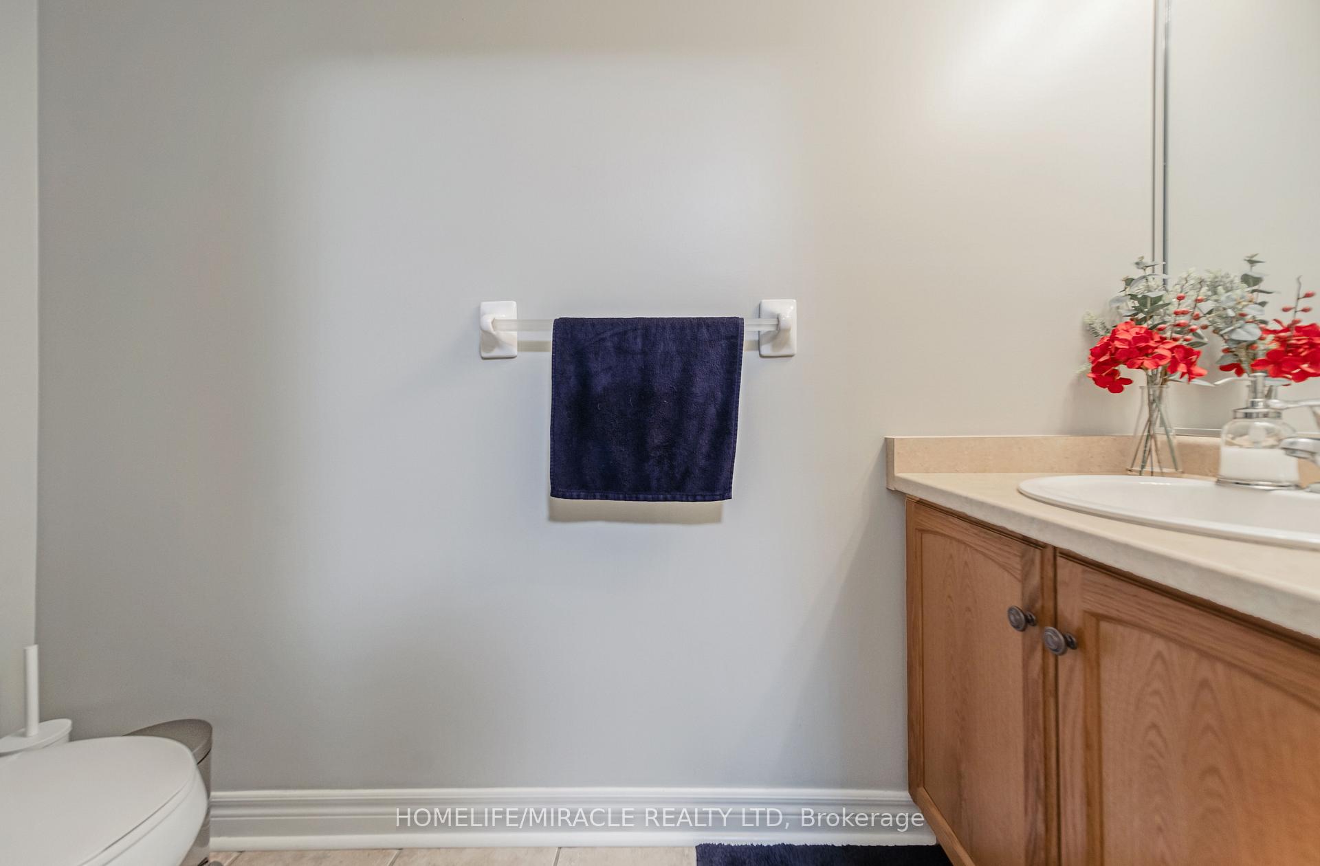 Photo 24 of 93 Lynch Circle, Guelph, Pineridge/Westminster Woods — HOMEH