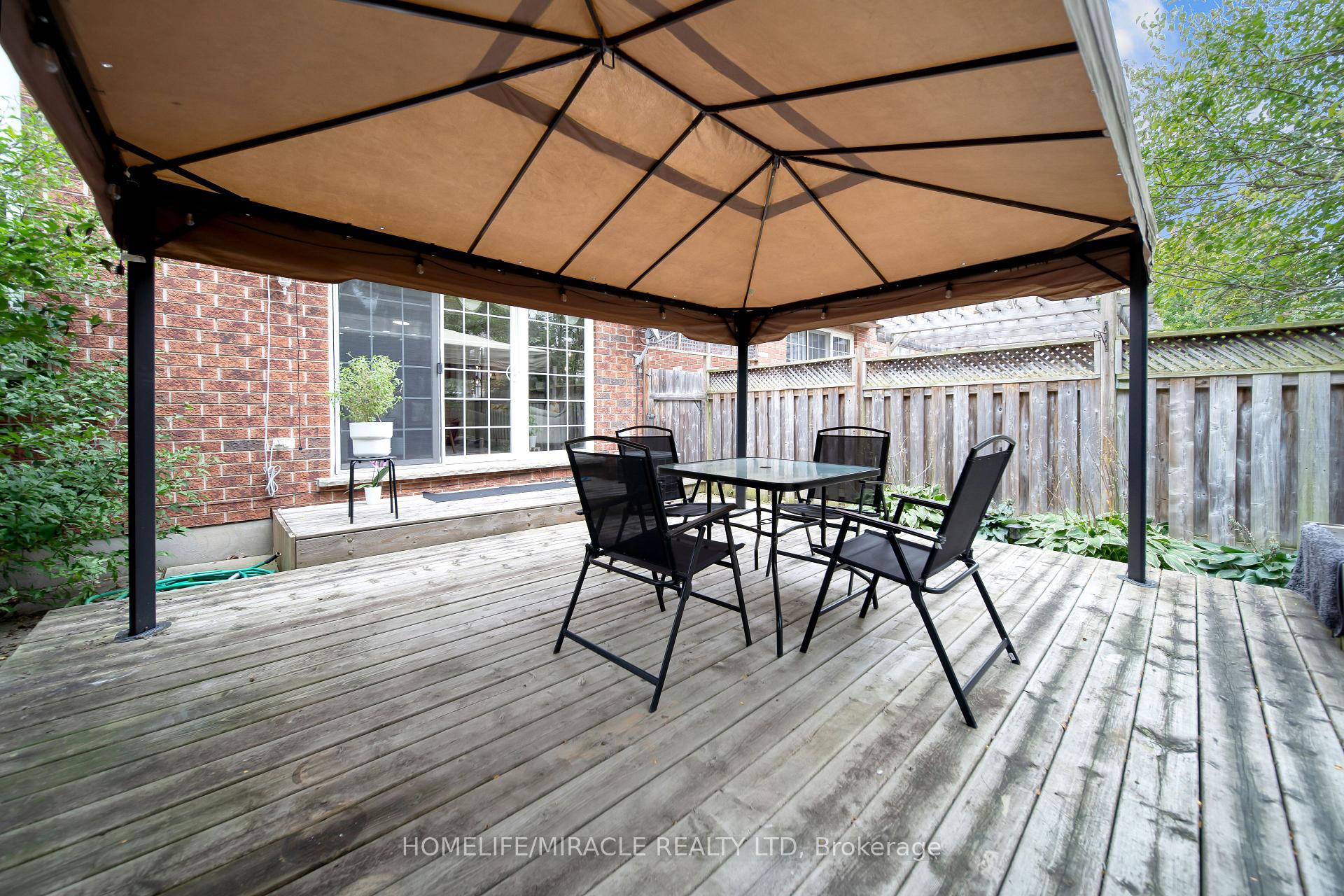 Photo 42 of 93 Lynch Circle, Guelph, Pineridge/Westminster Woods — HOMEH