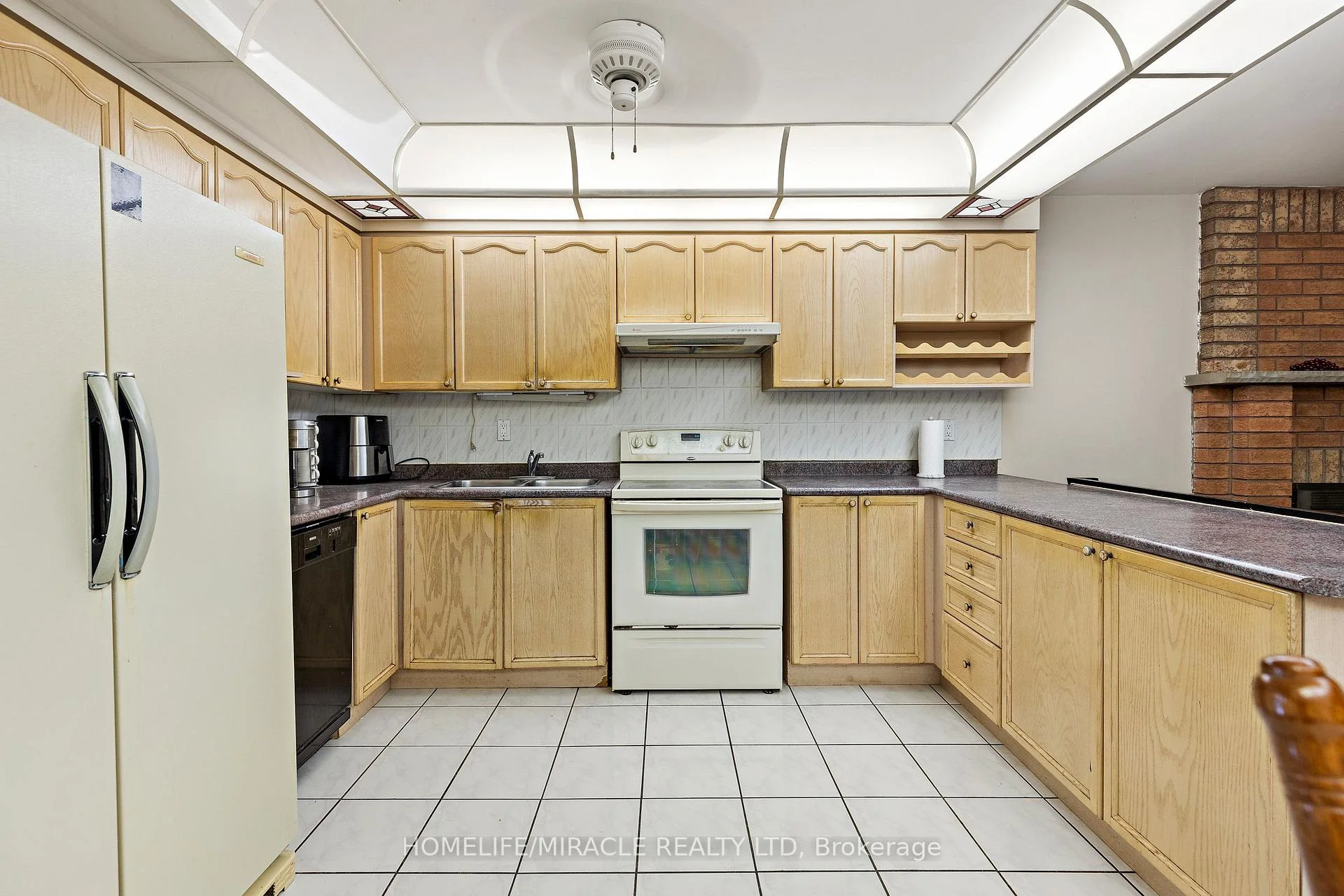 Photo 7 of 33 Torrens Avenue, Toronto, Broadview North — HOMEH