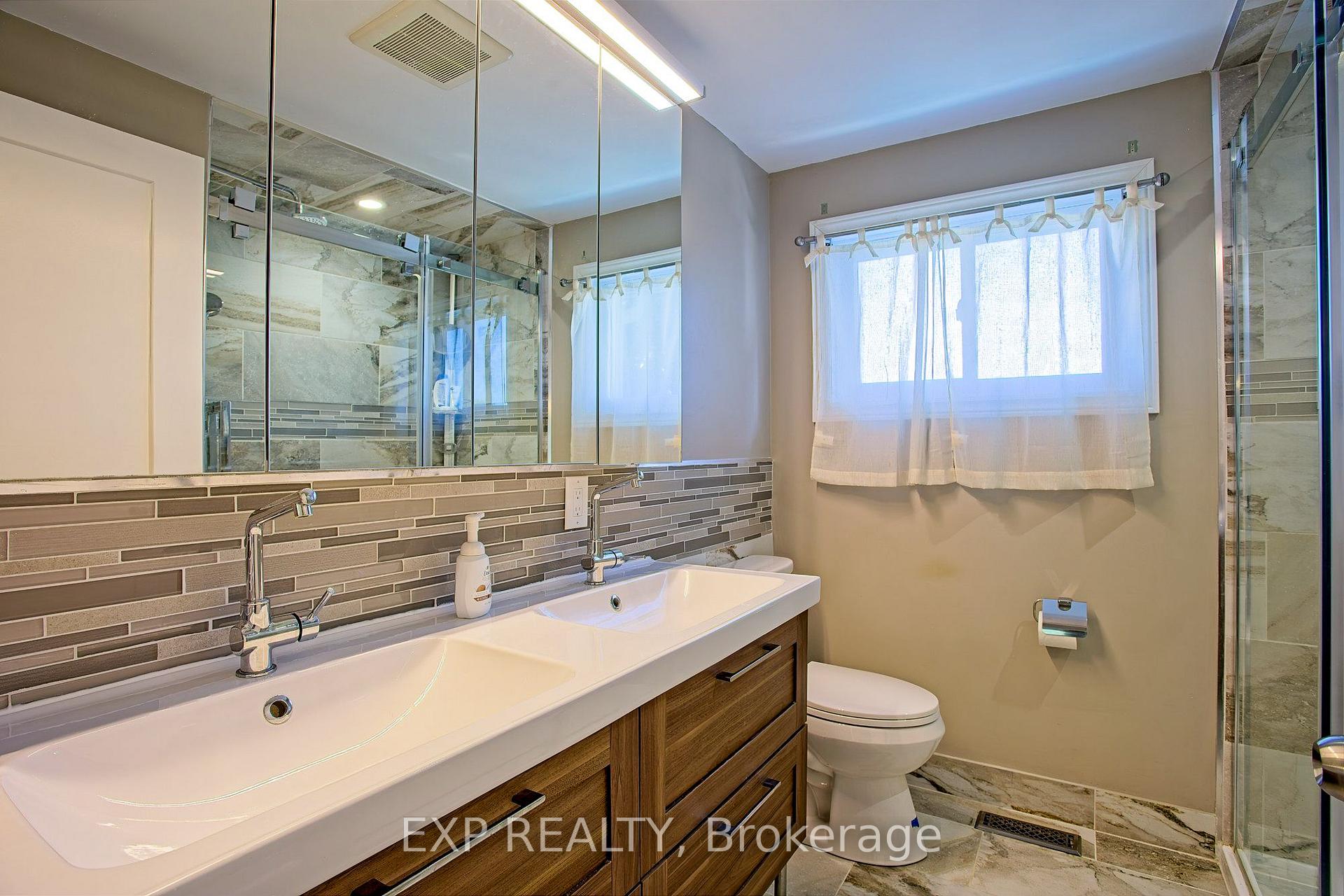 Photo 24 of 39 Ainsworth Street, Hamilton, Stoney Creek Mountain — HOMEH