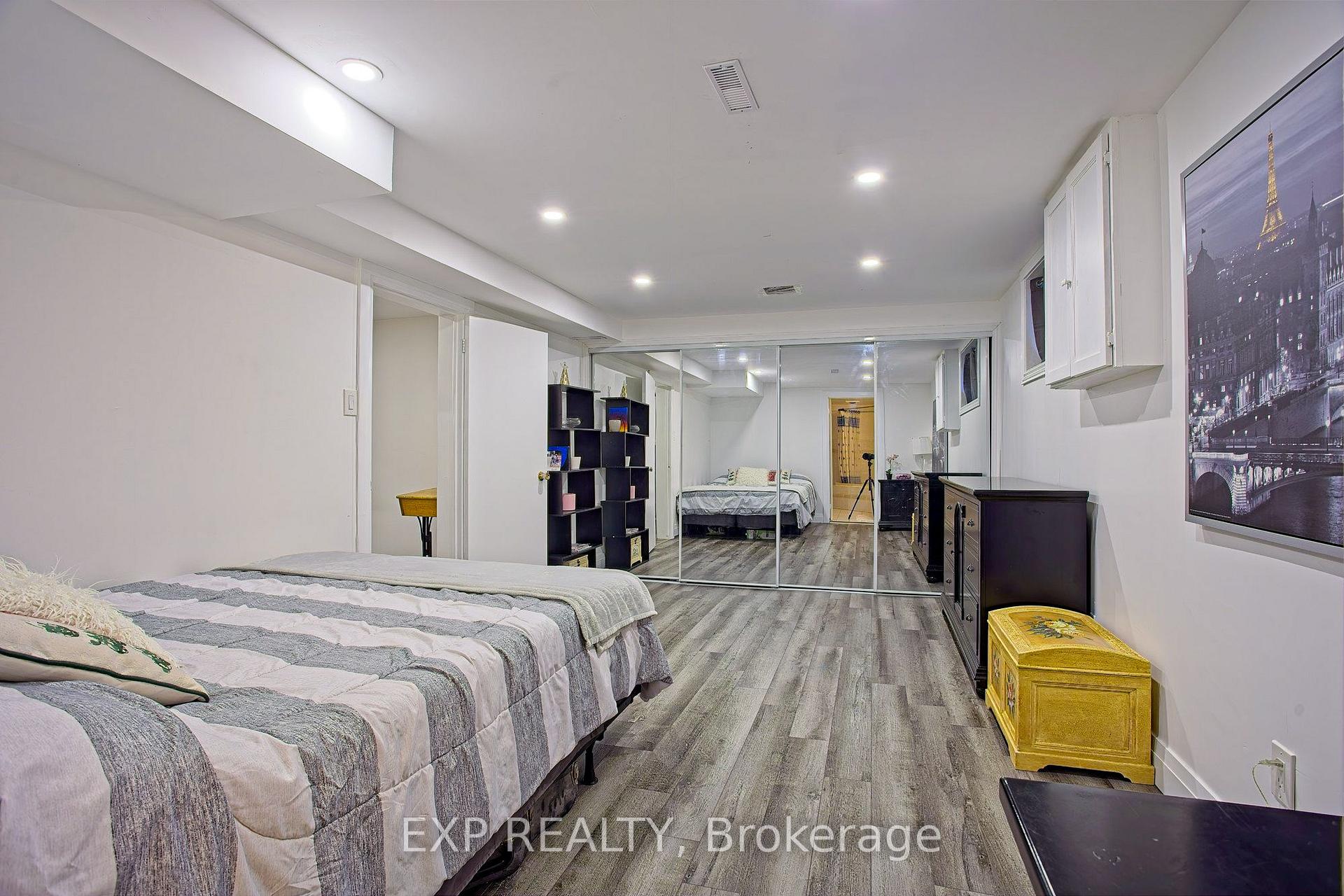 Photo 35 of 39 Ainsworth Street, Hamilton, Stoney Creek Mountain — HOMEH