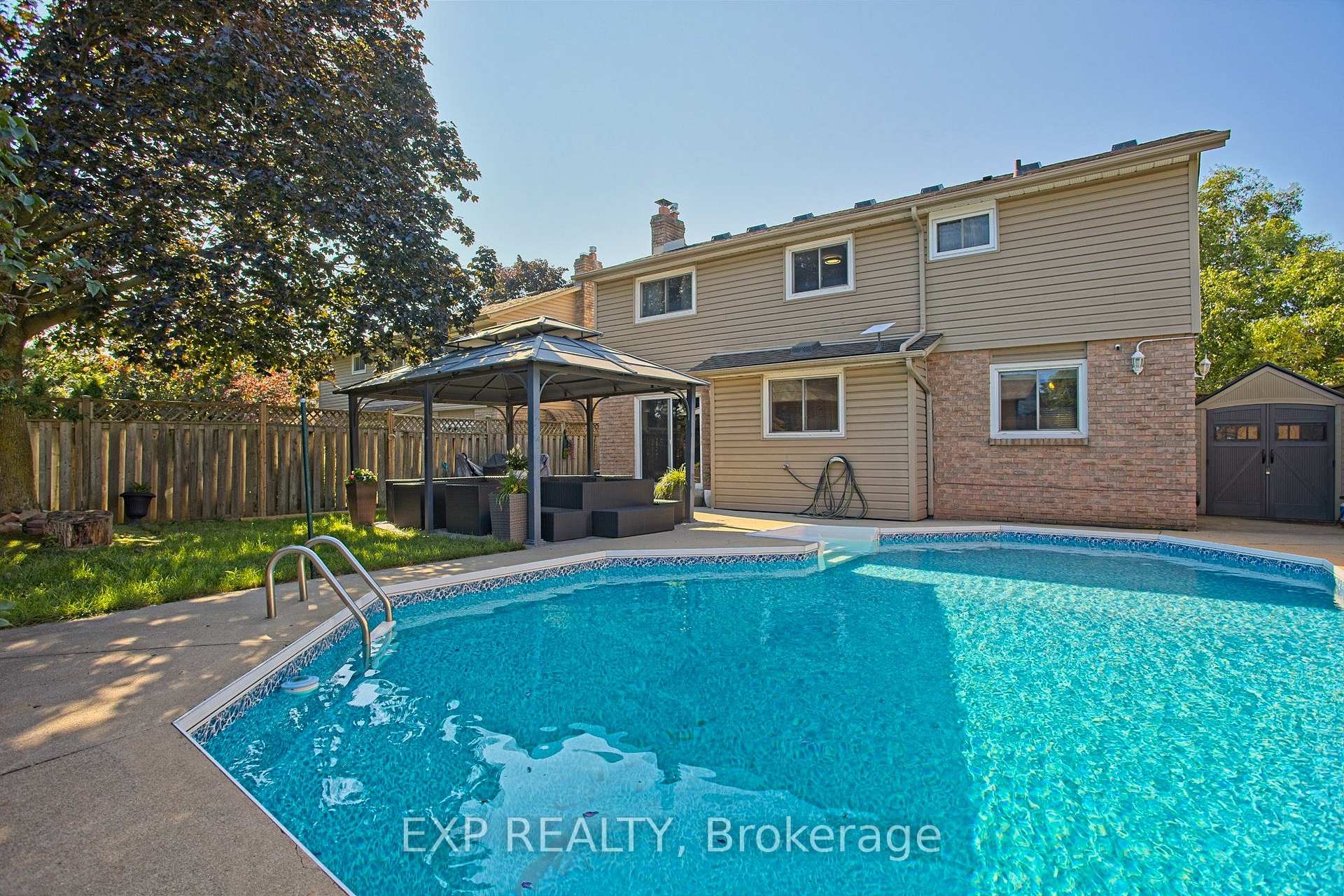 Photo 39 of 39 Ainsworth Street, Hamilton, Stoney Creek Mountain — HOMEH