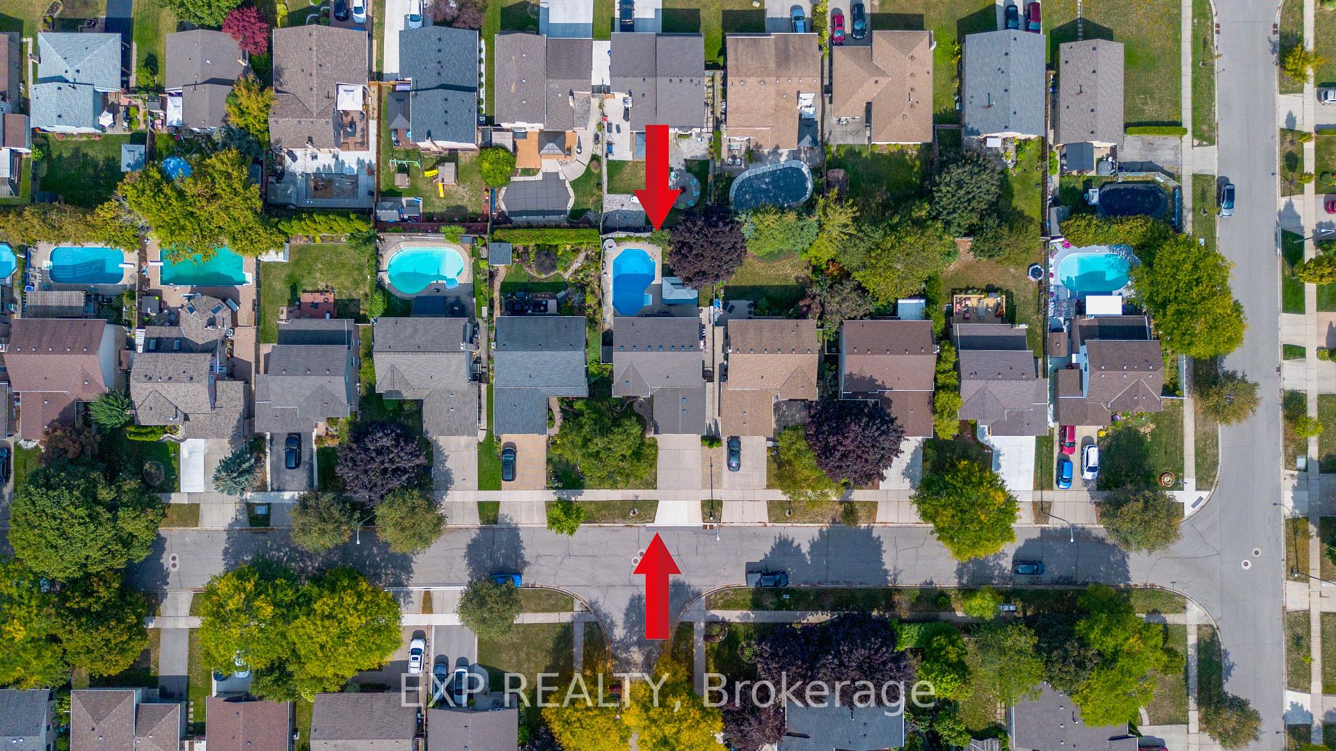 Photo 43 of 39 Ainsworth Street, Hamilton, Stoney Creek Mountain — HOMEH