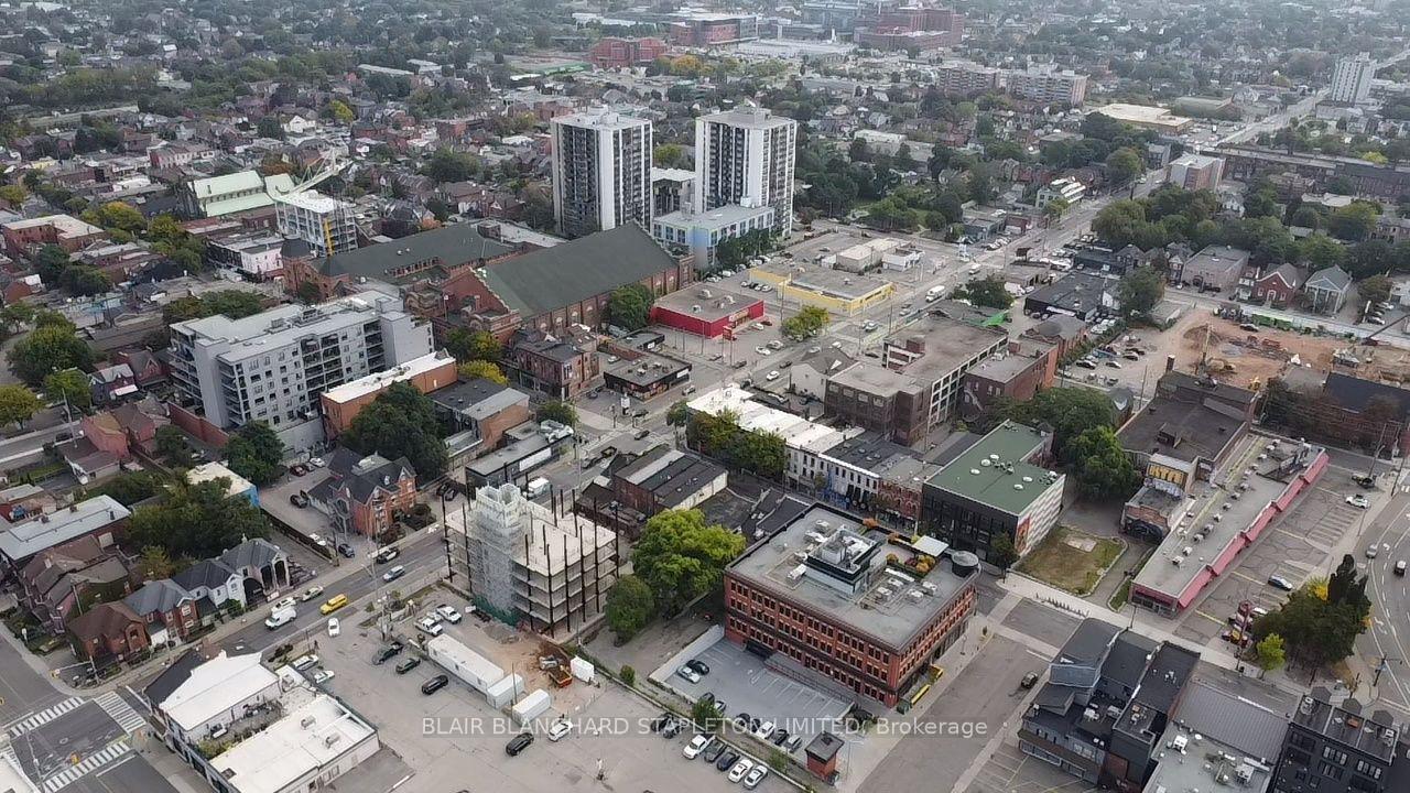 Photo 7 of Unit Upper, 133 James Street N, Hamilton, Central — HOMEH