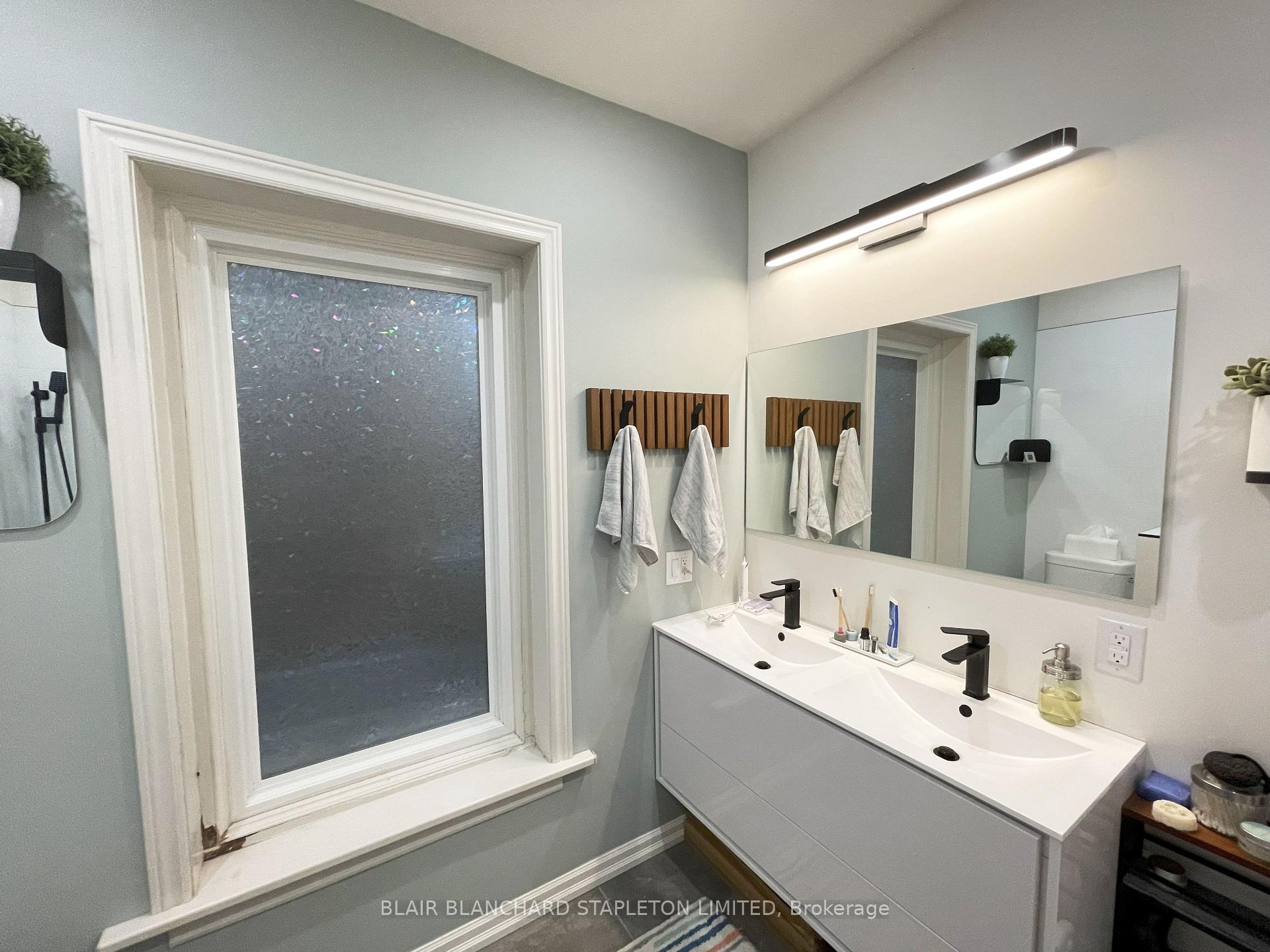 Photo 17 of Unit Upper, 133 James Street N, Hamilton, Central — HOMEH