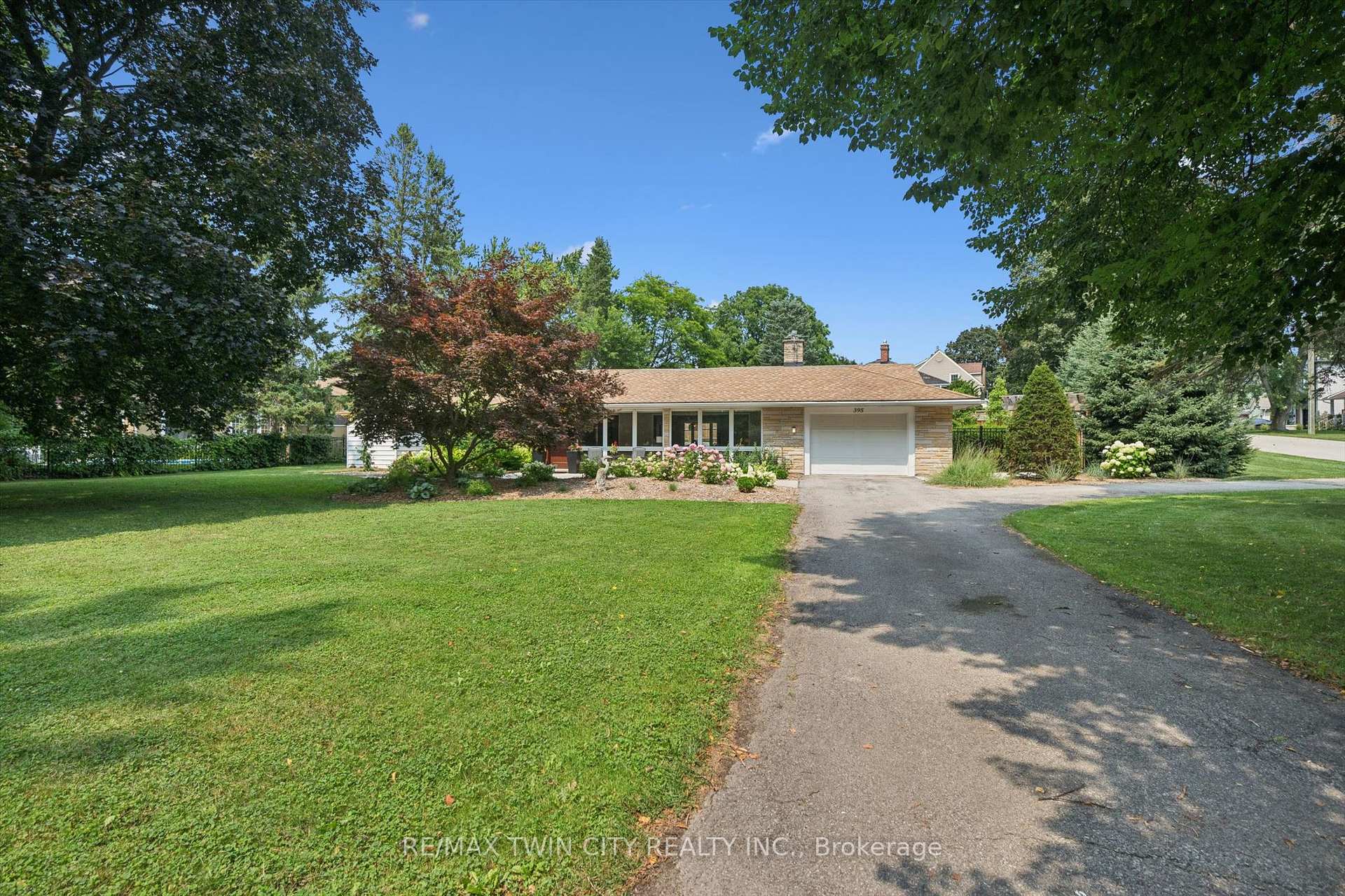 Photo 34 of 395 Blue Heron Ridge, Cambridge, Lang's Farm — HOMEH