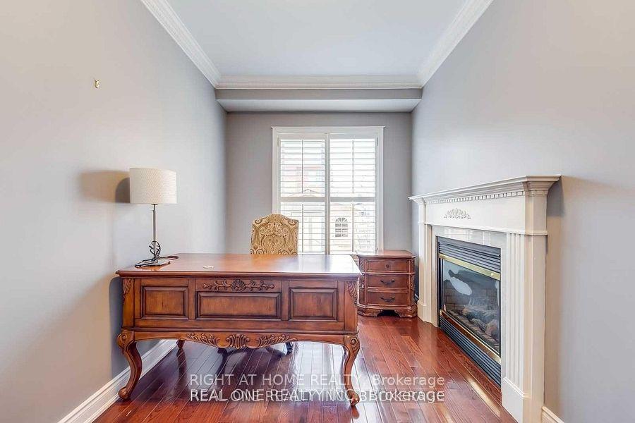 Photo 19 of 96 Spring Azure Crescent, Oakville, Bronte — HOMEH