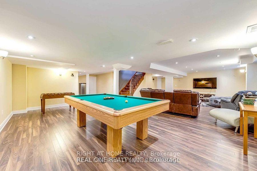 Photo 34 of 96 Spring Azure Crescent, Oakville, Bronte — HOMEH