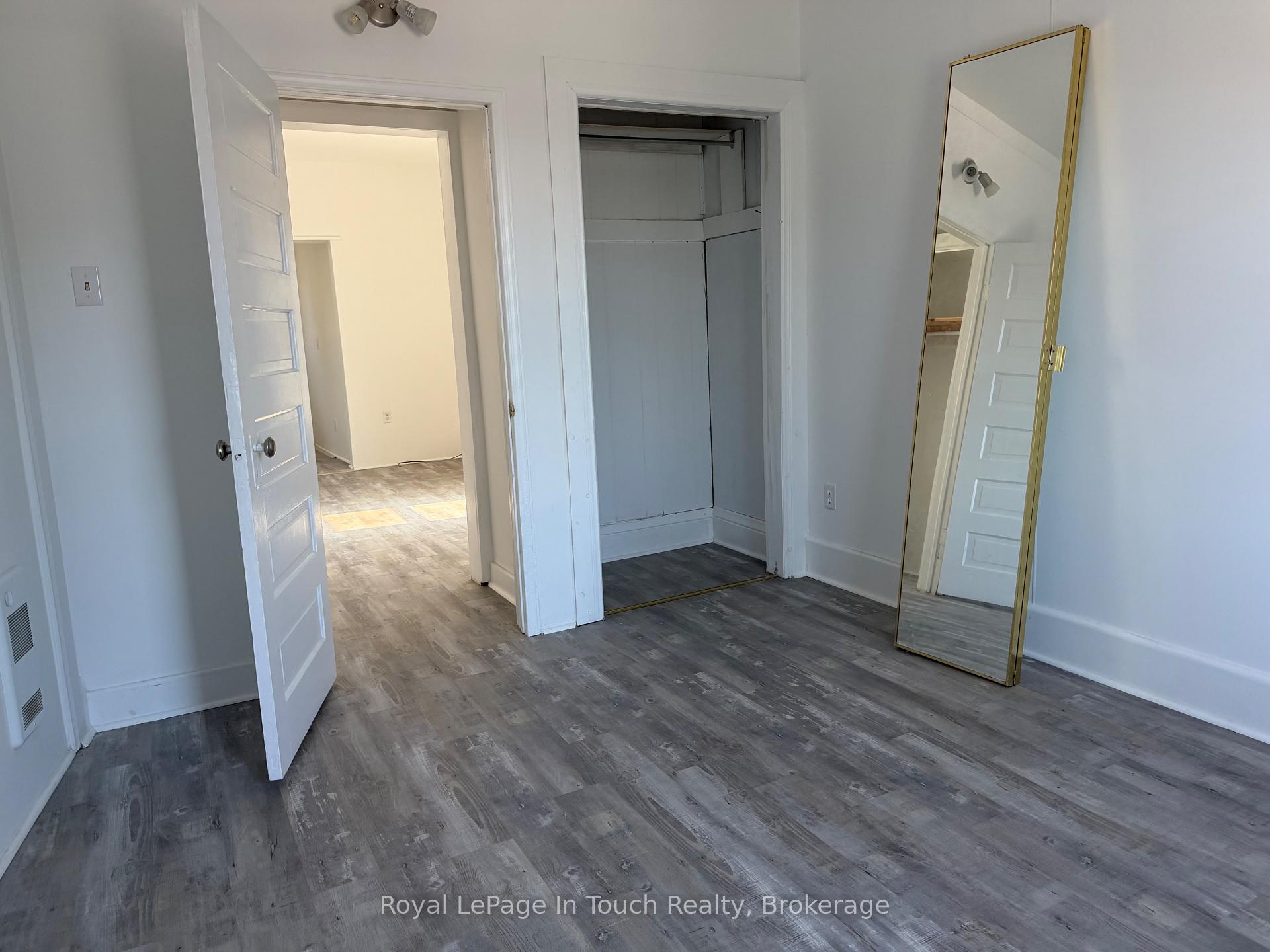 Photo 19 of 519 Yonge Street, Midland — HOMEH