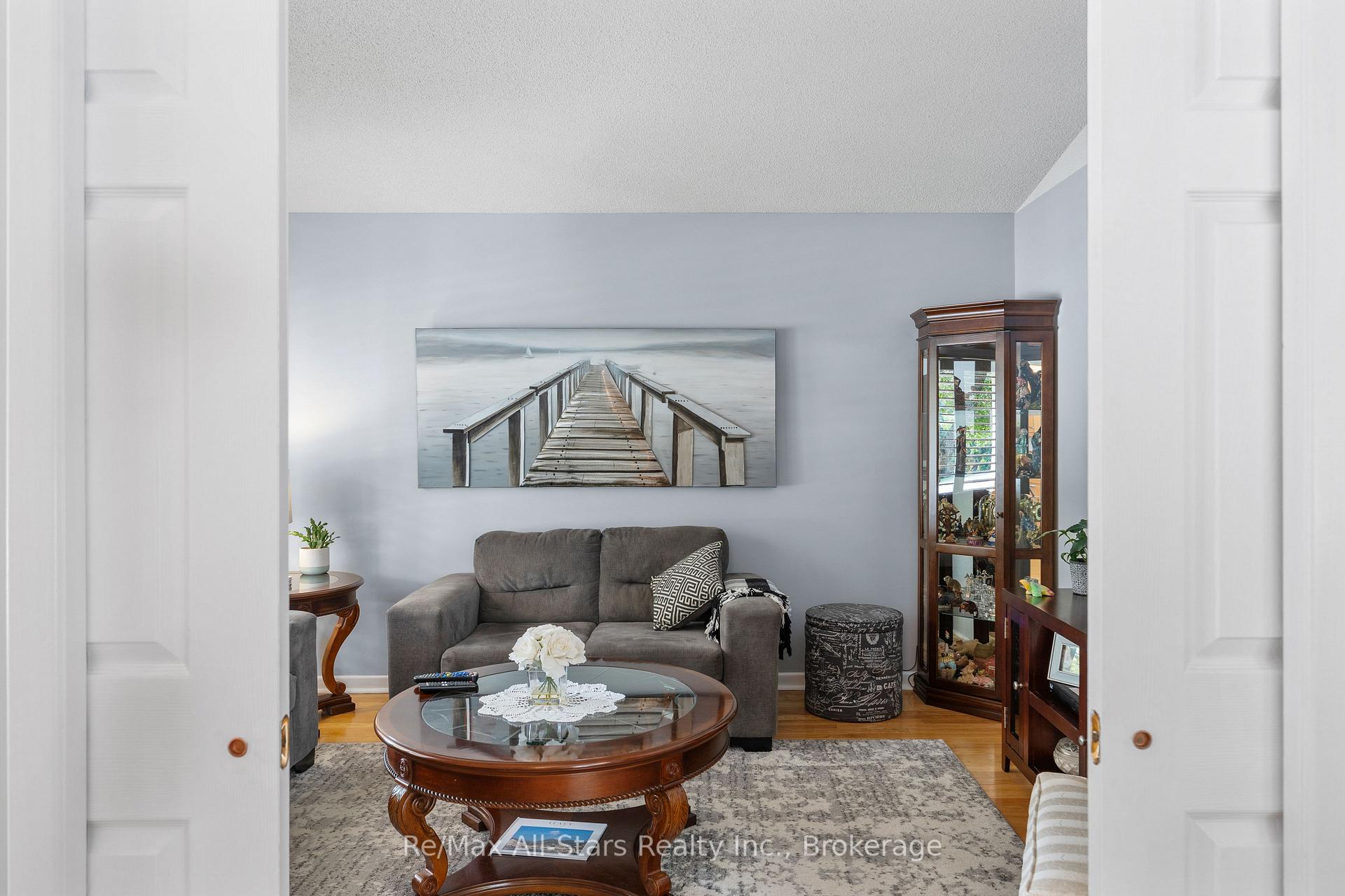 Photo 14 of 45 Janlisda Drive, Kawartha Lakes, Fenelon Falls — HOMEH