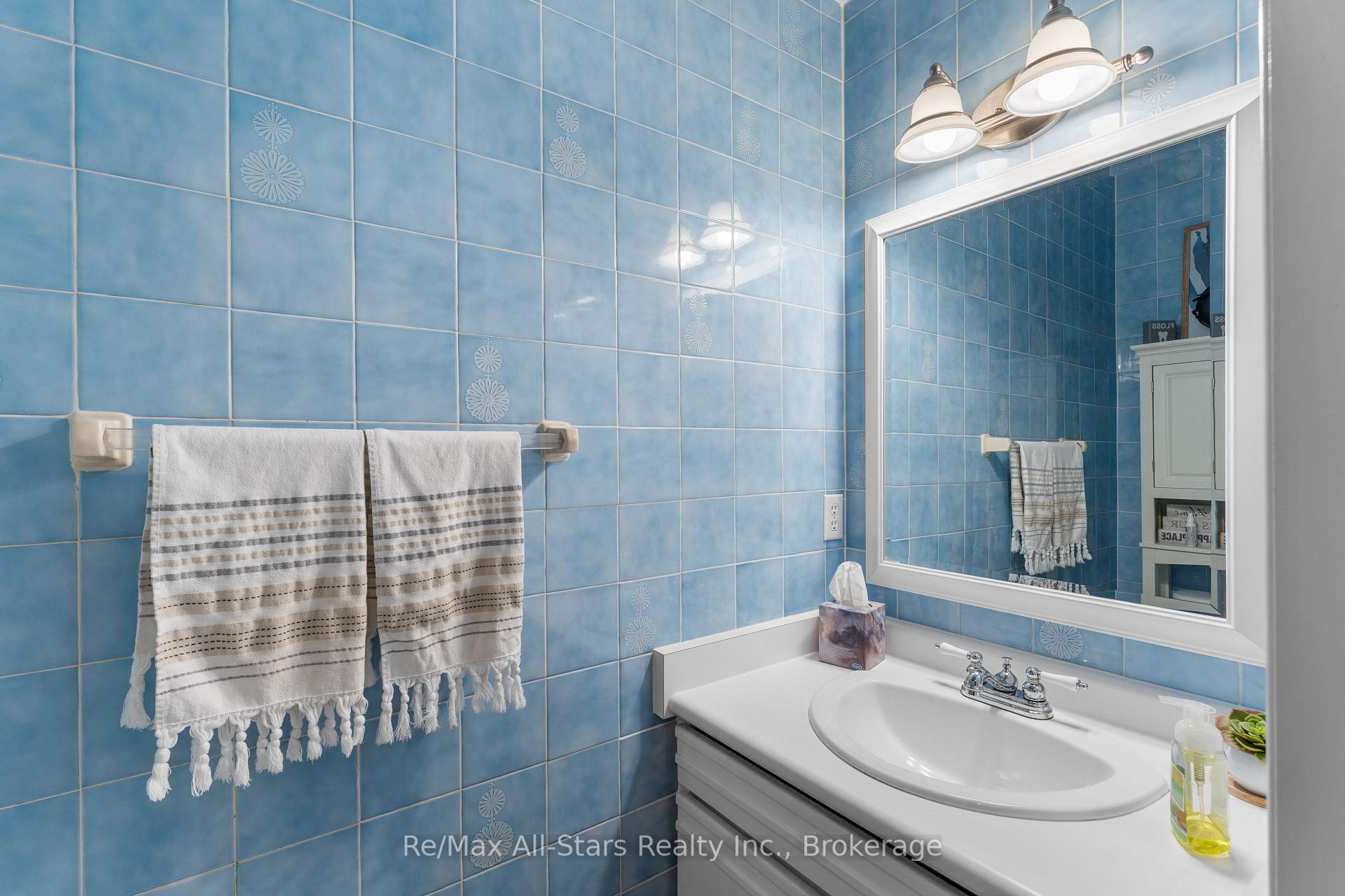 Photo 18 of 45 Janlisda Drive, Kawartha Lakes, Fenelon Falls — HOMEH