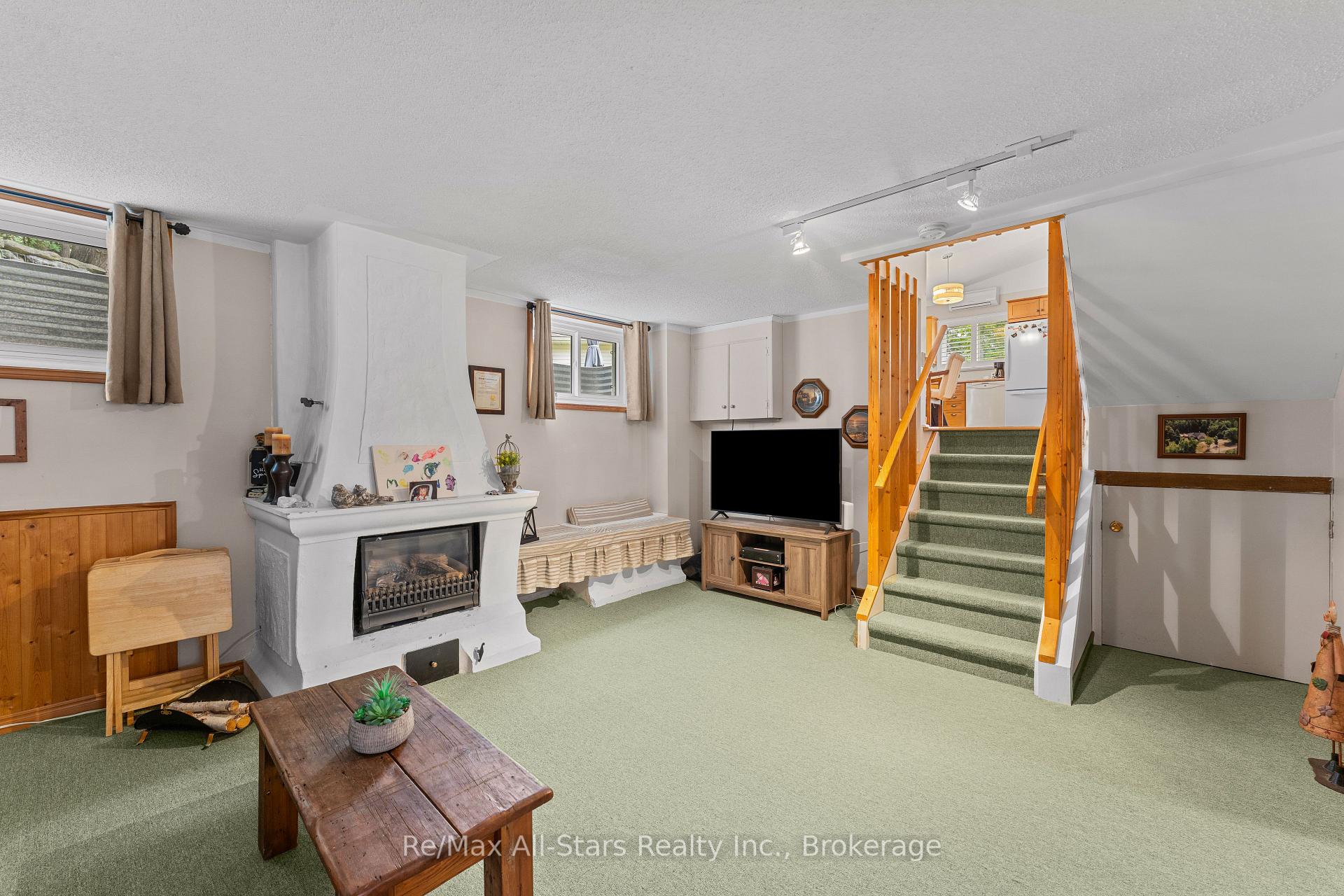 Photo 28 of 45 Janlisda Drive, Kawartha Lakes, Fenelon Falls — HOMEH