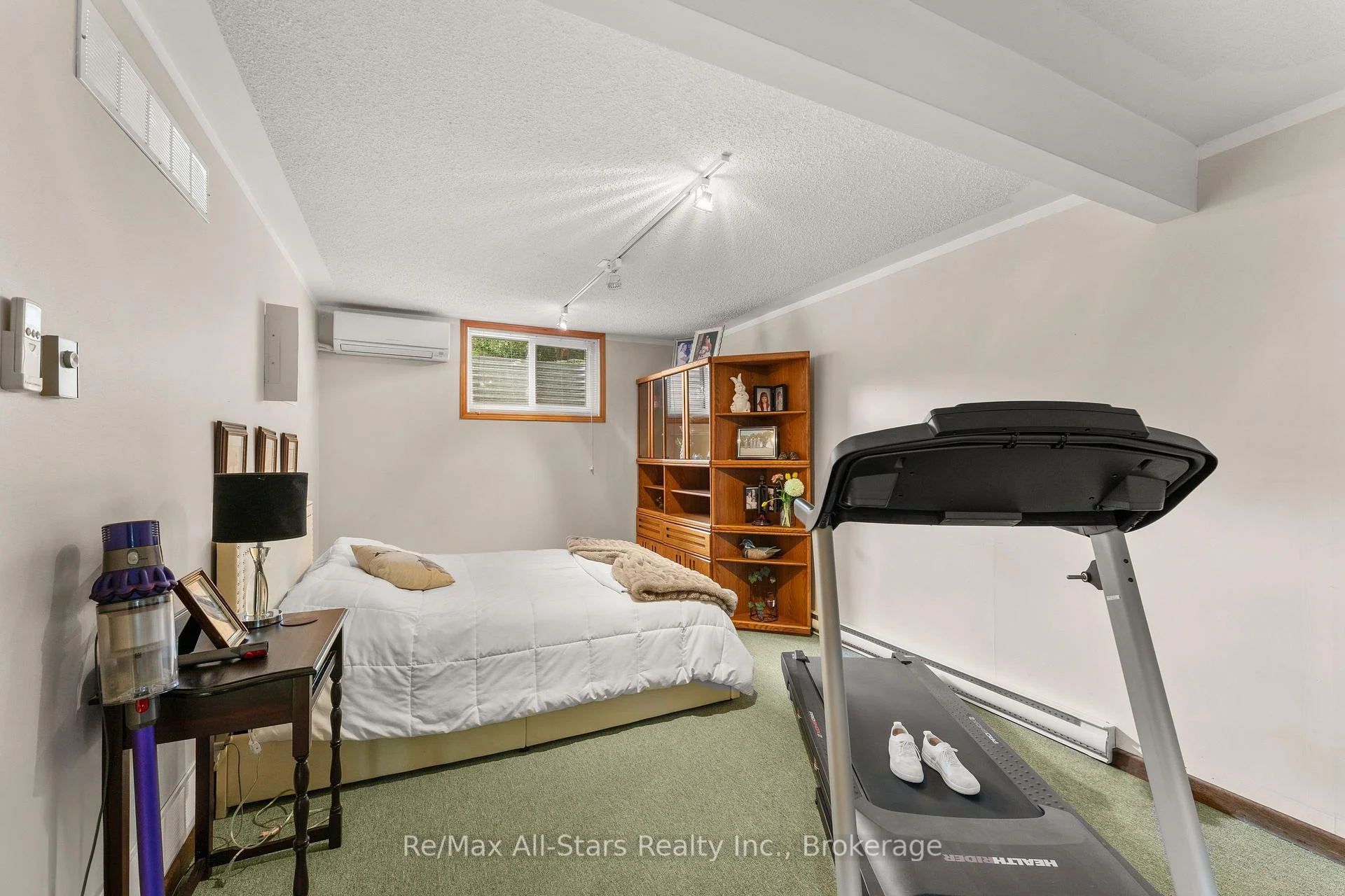 Photo 29 of 45 Janlisda Drive, Kawartha Lakes, Fenelon Falls — HOMEH