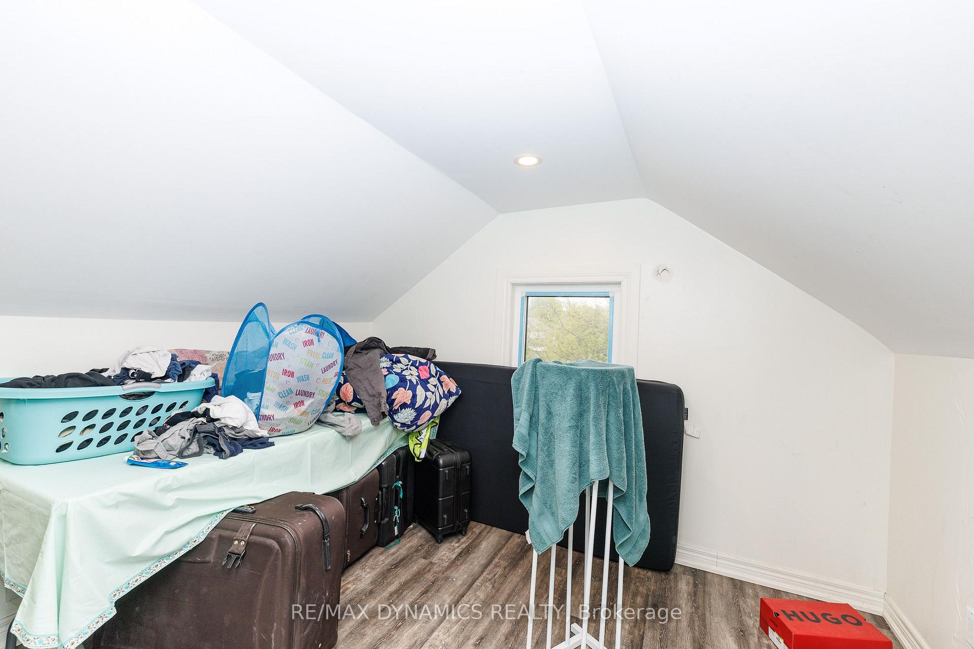 Photo 12 of 4770 Queen Street, Niagara Falls, Downtown — HOMEH