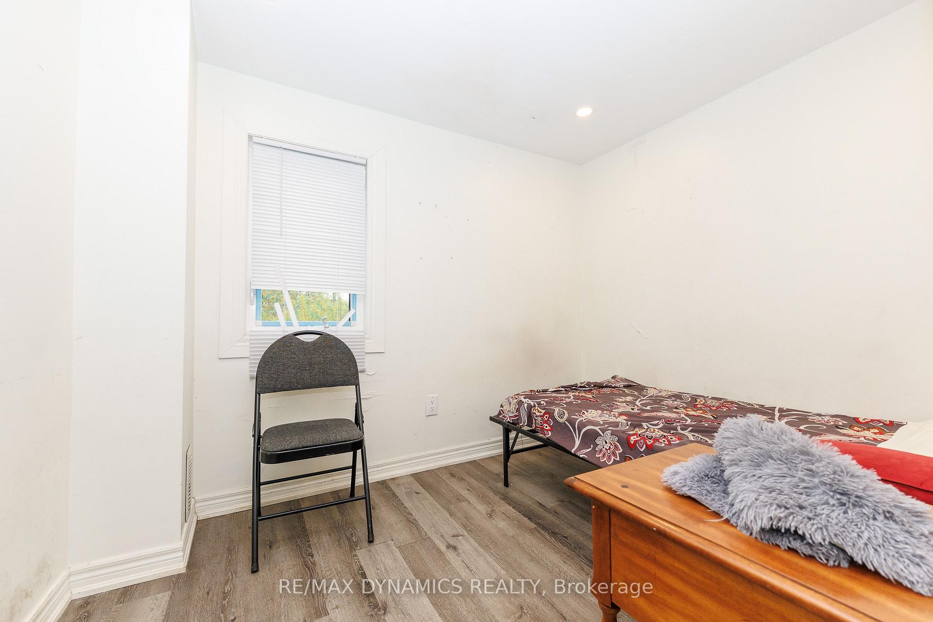 Photo 15 of 4770 Queen Street, Niagara Falls, Downtown — HOMEH