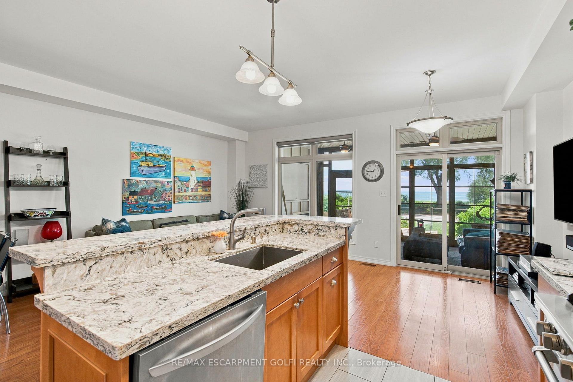Photo 4 of 1069 Beach Boulevard, Hamilton, Hamilton Beach — HOMEH