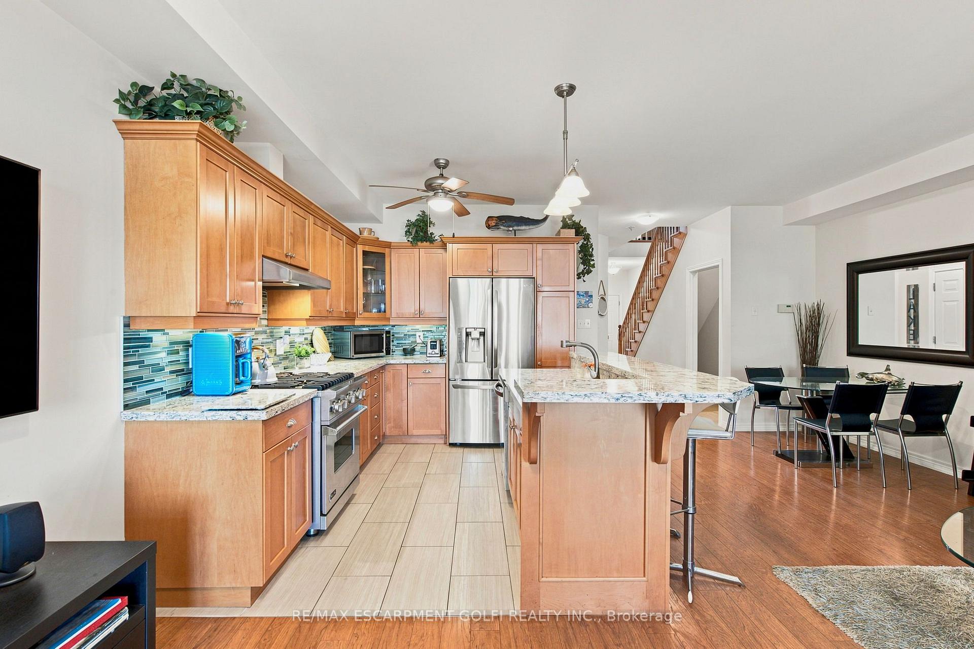 Photo 5 of 1069 Beach Boulevard, Hamilton, Hamilton Beach — HOMEH