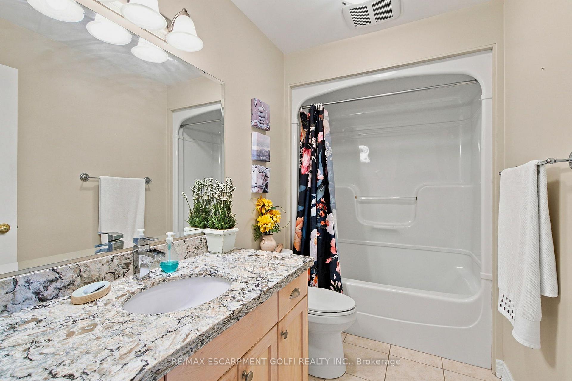 Photo 16 of 1069 Beach Boulevard, Hamilton, Hamilton Beach — HOMEH