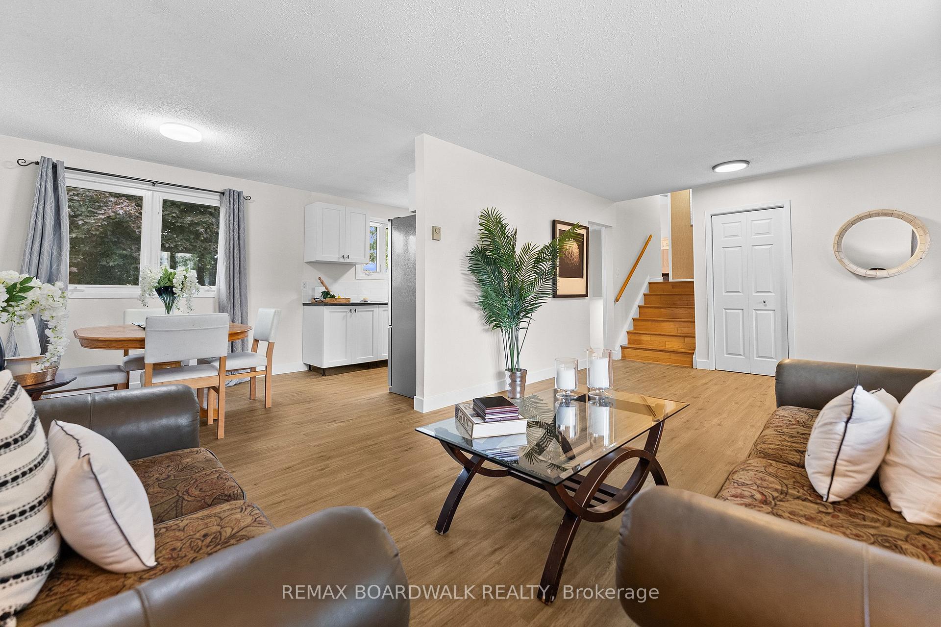 Photo 6 of 192 Allan Drive, Arnprior, Arnprior — HOMEH