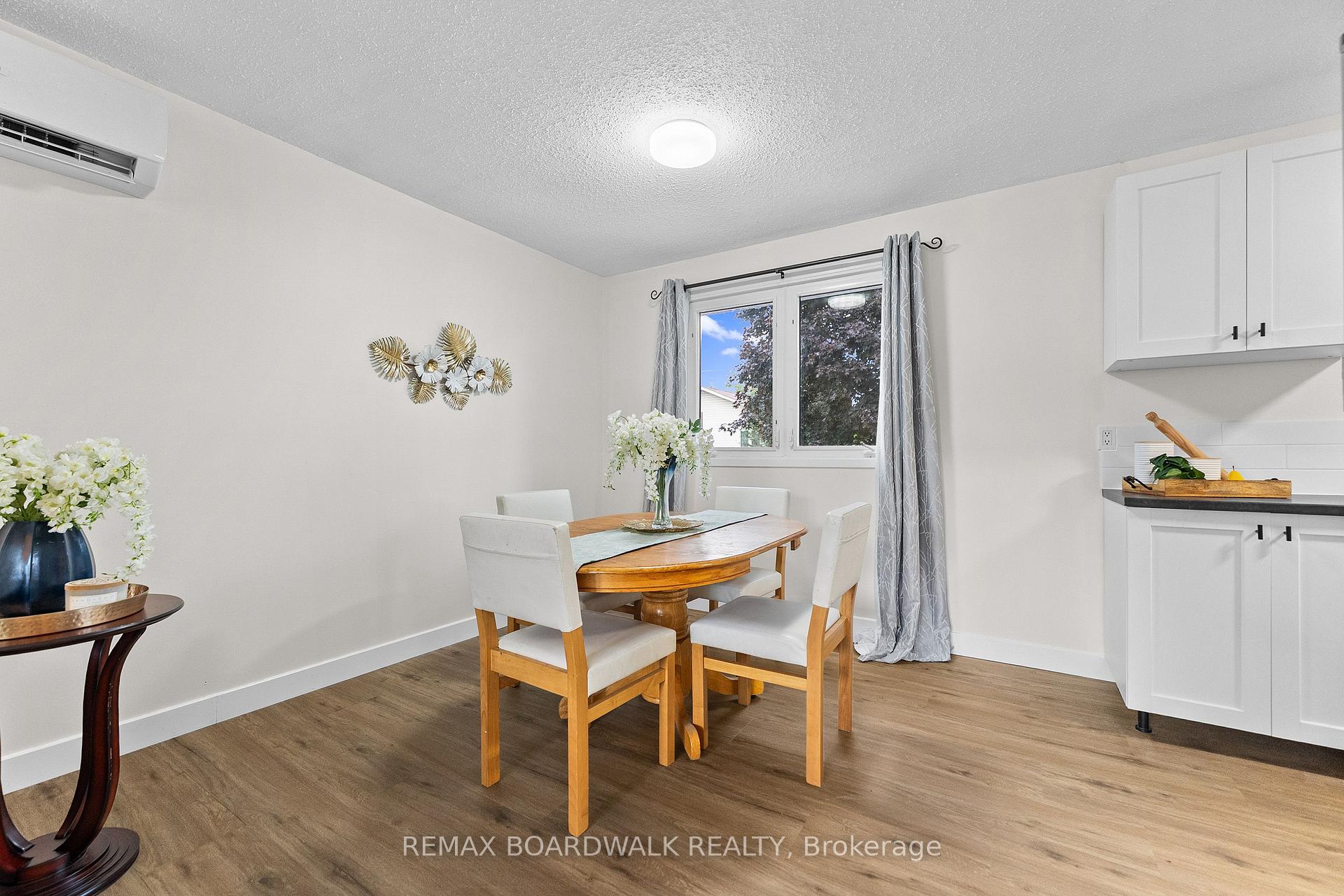 Photo 9 of 192 Allan Drive, Arnprior, Arnprior — HOMEH