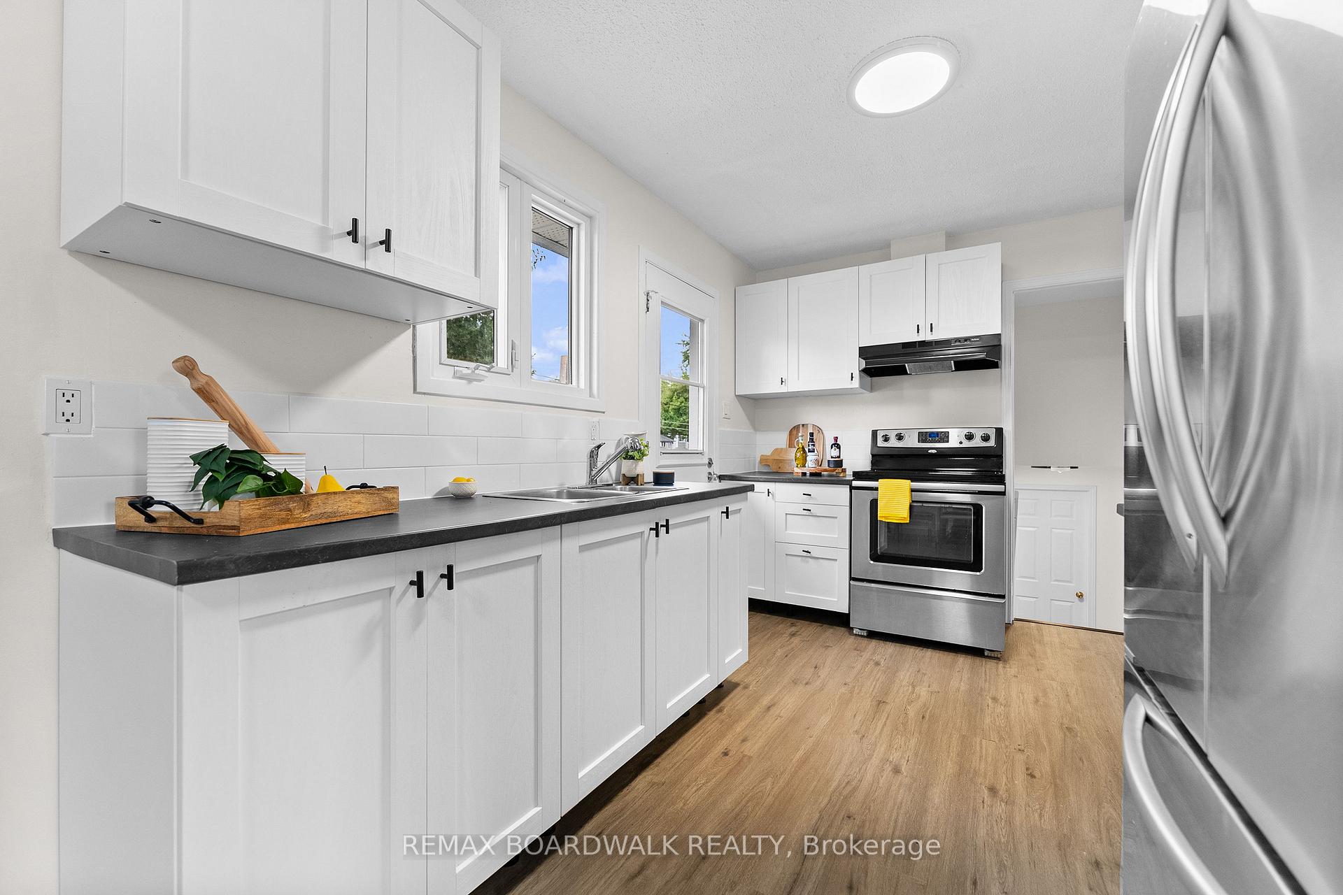 Photo 11 of 192 Allan Drive, Arnprior, Arnprior — HOMEH