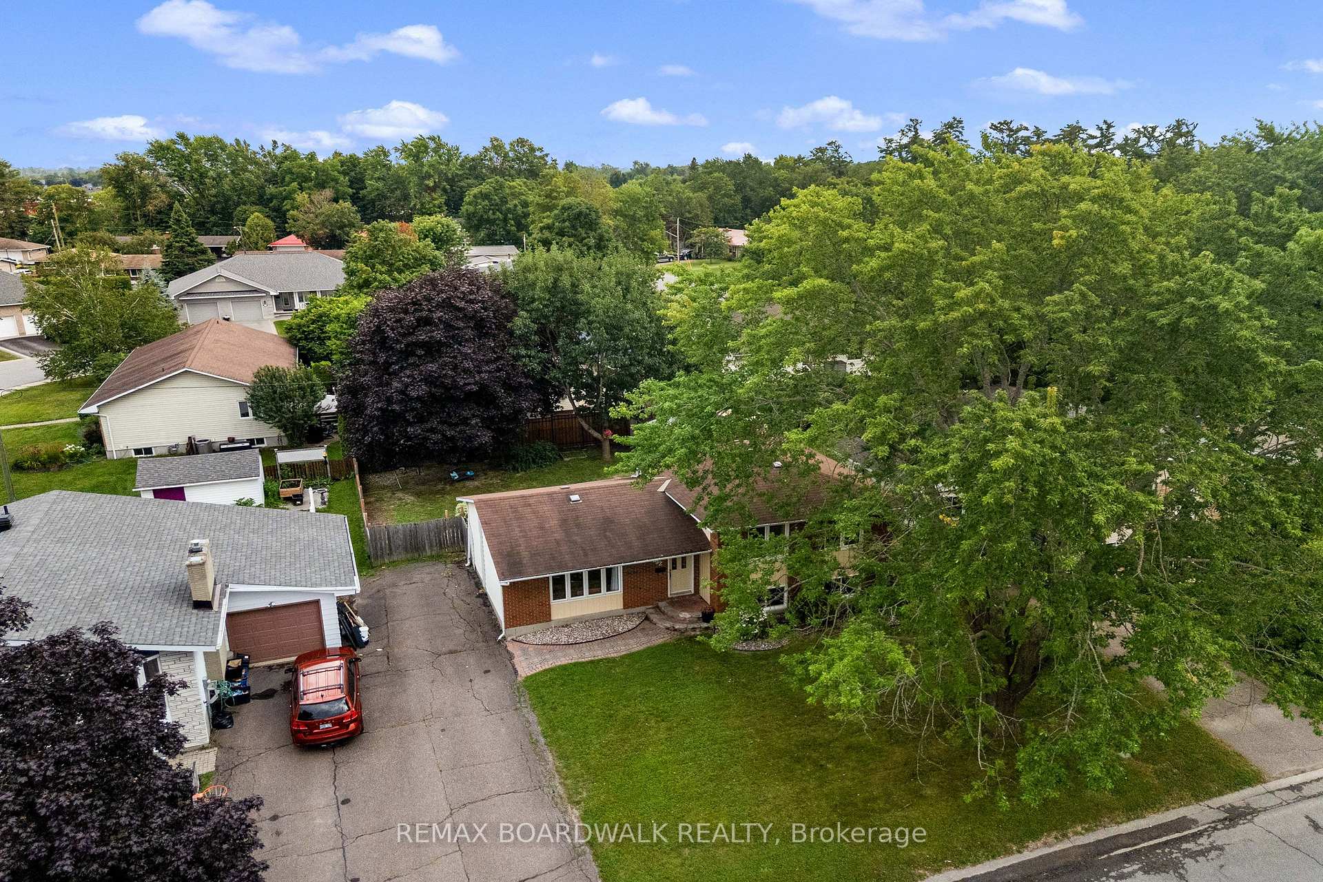 Photo 29 of 192 Allan Drive, Arnprior, Arnprior — HOMEH