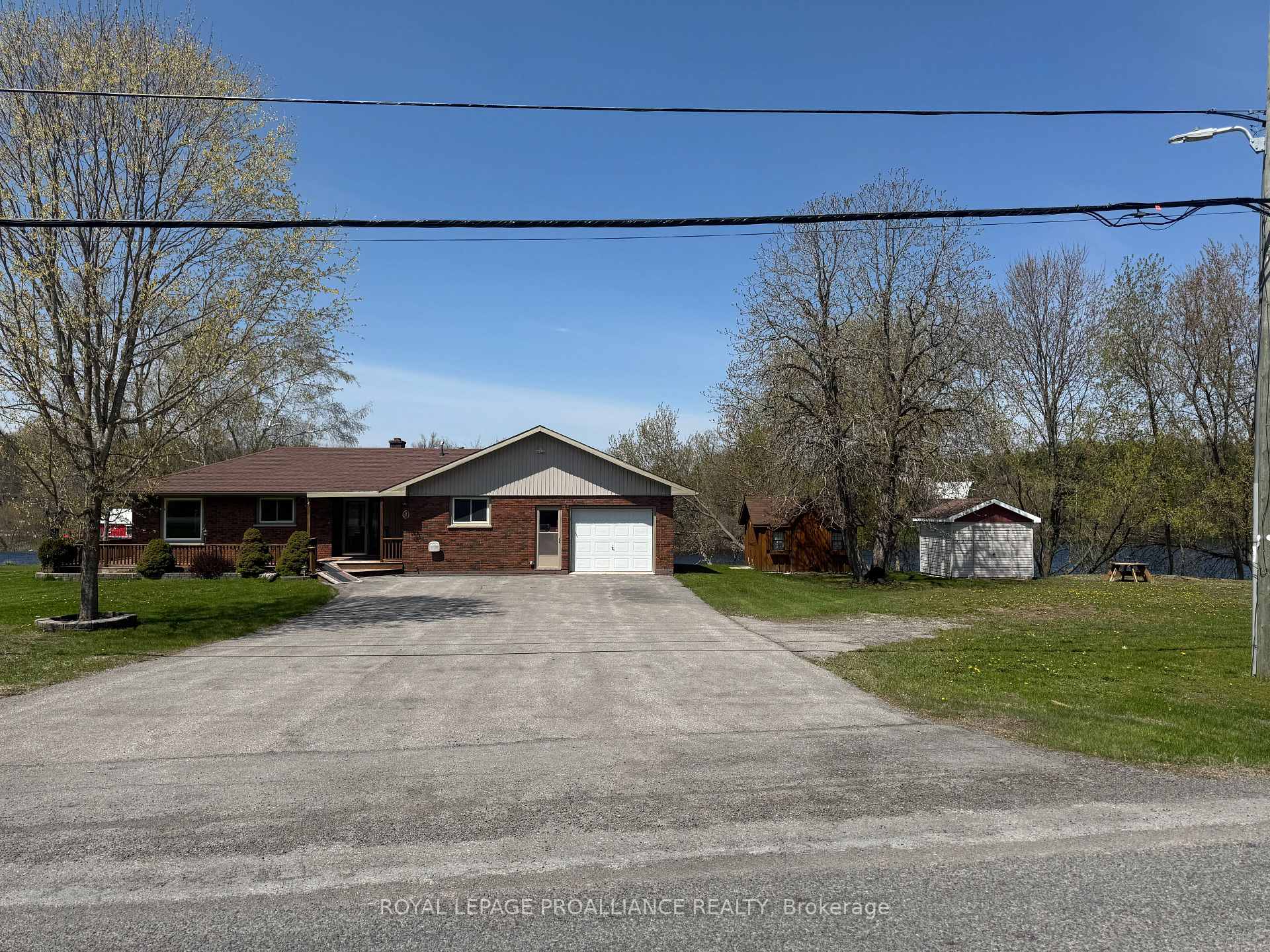 Photo 3 of 81 Scuttlehole Road, Belleville, Thurlow Ward — HOMEH