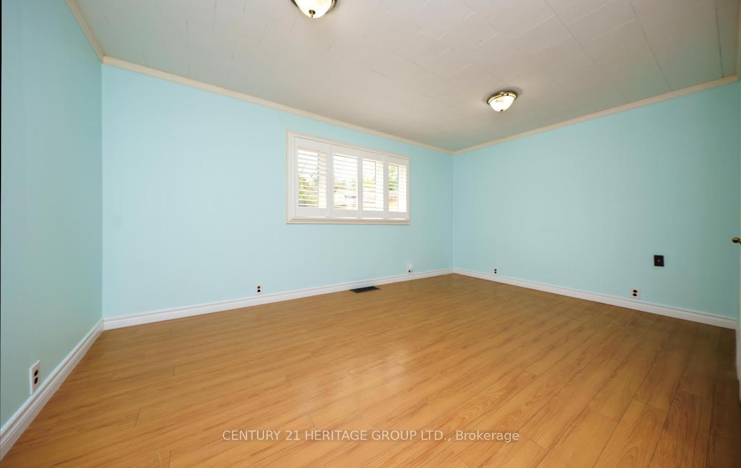 Photo 13 of 203 Hibbert Avenue, Oshawa, Vanier — HOMEH