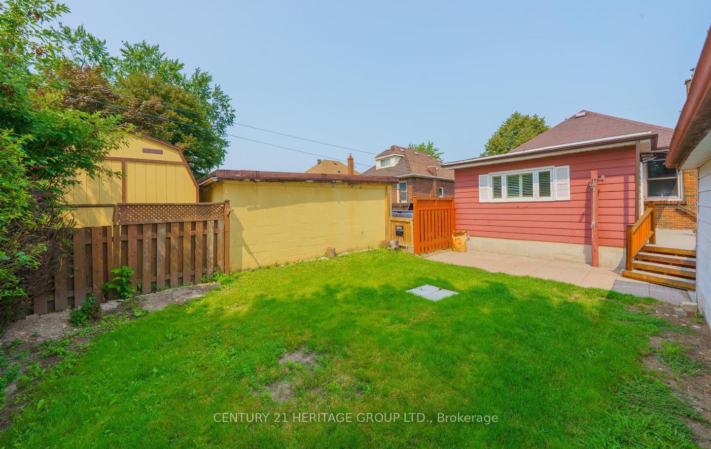 Photo 51 of 203 Hibbert Avenue, Oshawa, Vanier — HOMEH