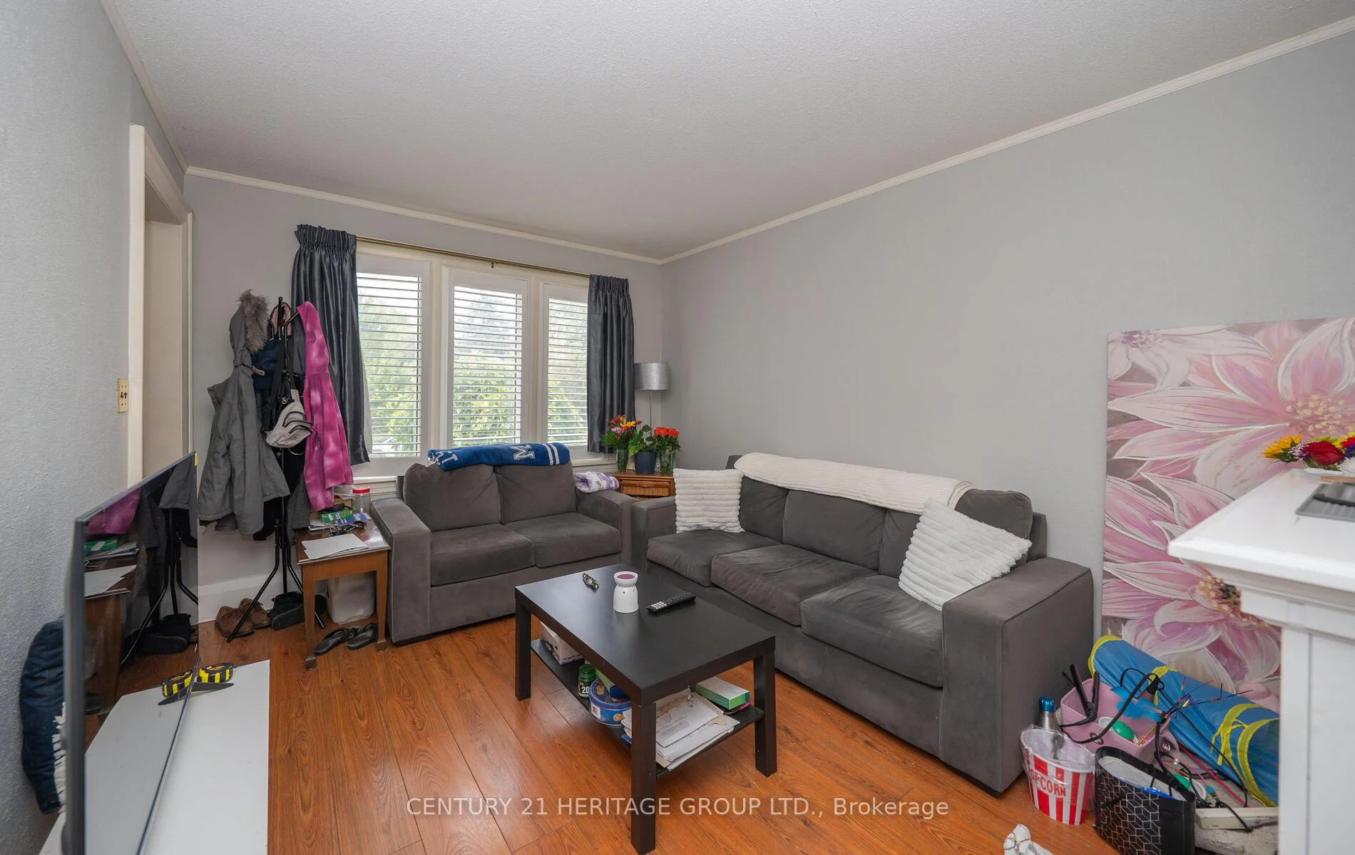Photo 18 of 203 Hibbert Avenue, Oshawa, Vanier — HOMEH